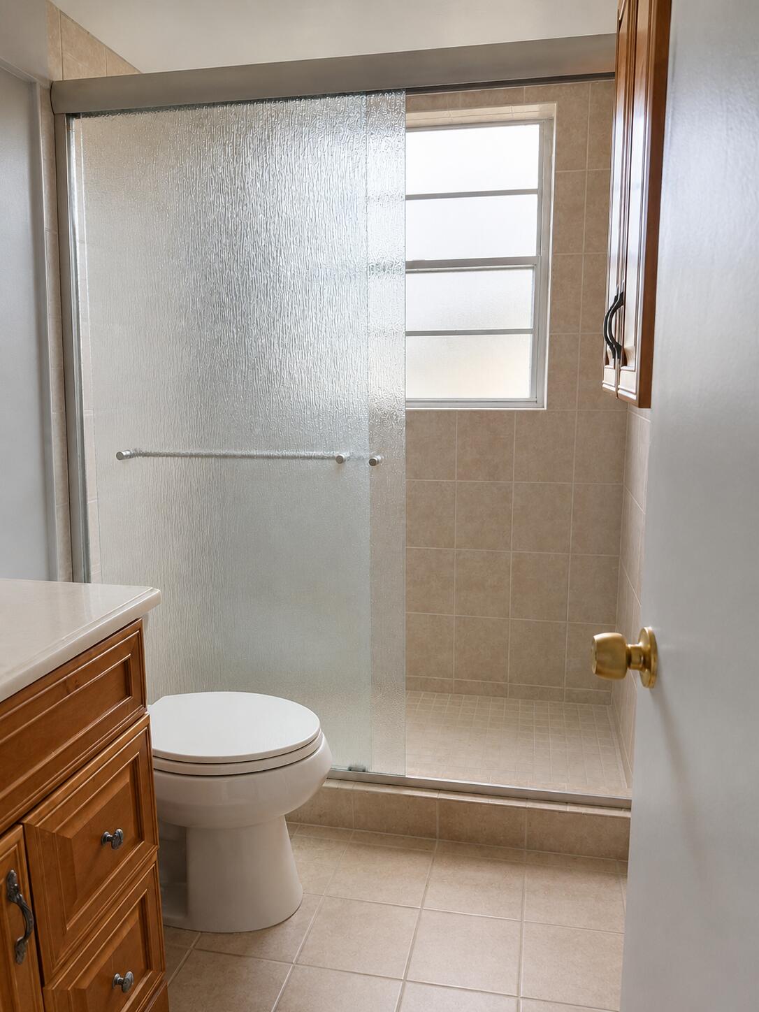 164 MARKHAM H 164 Property Photo 1
