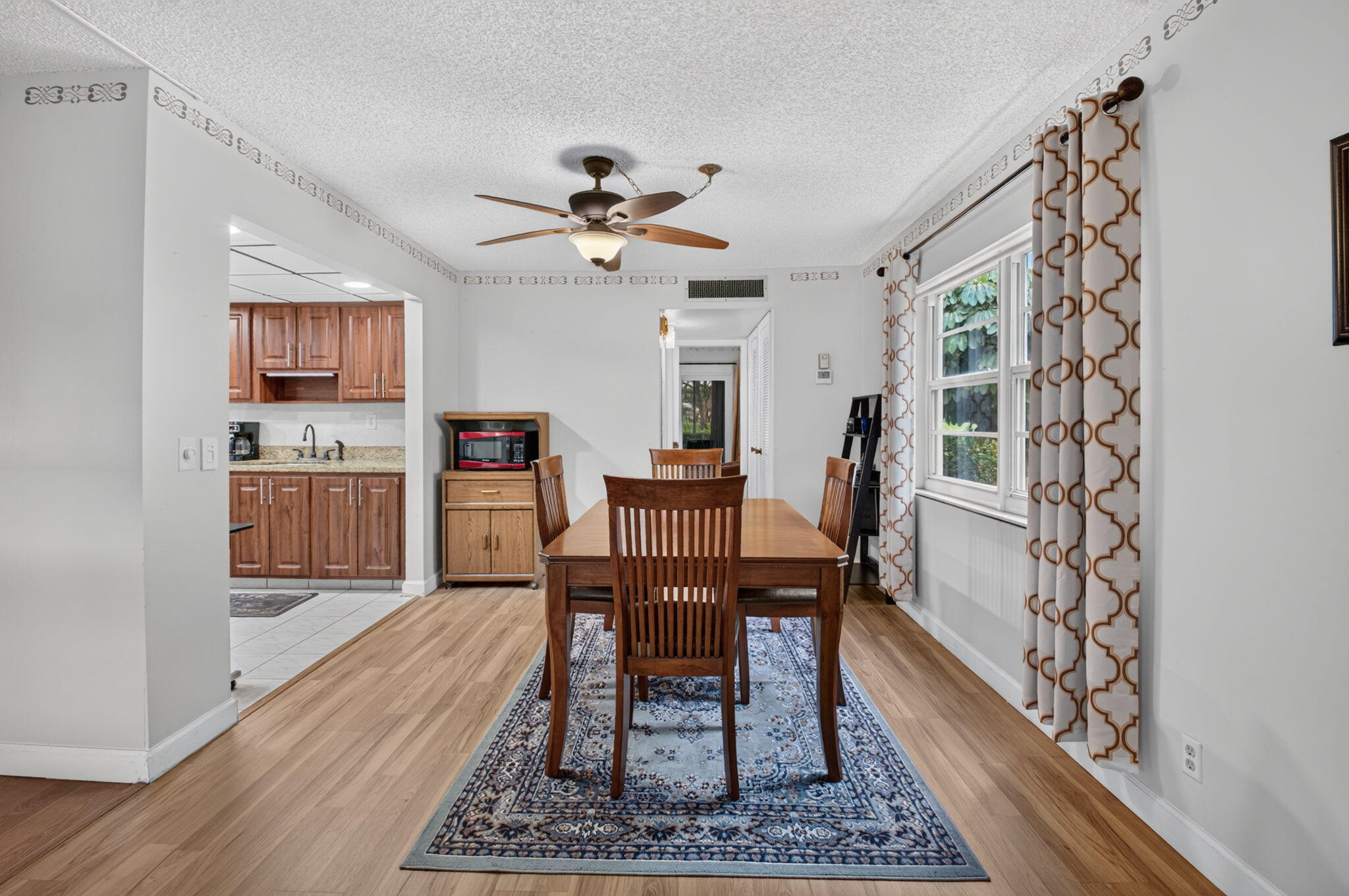 727 Normandy P Trail Property Photo 4