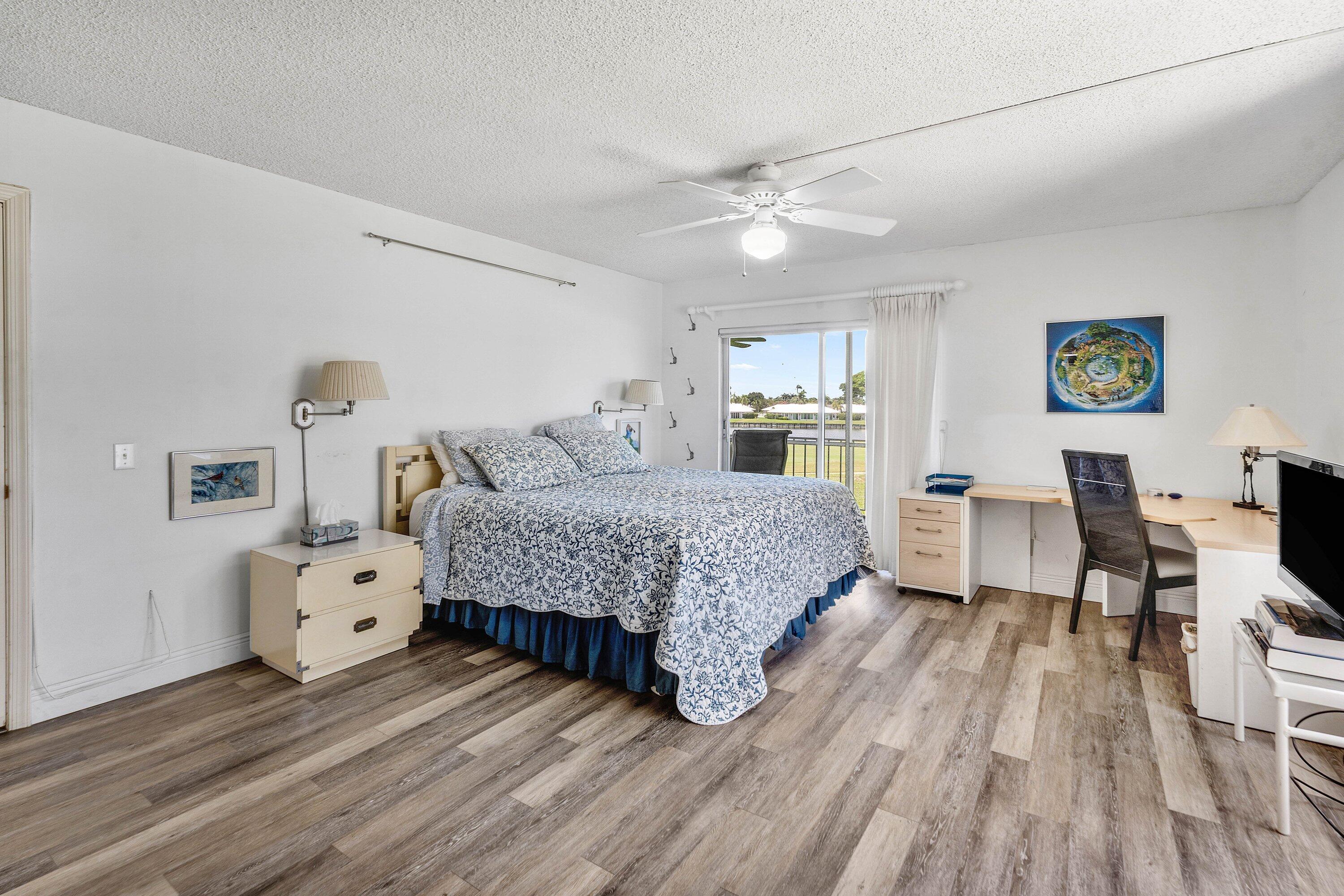 250 John F Kennedy Drive Unit 204 Property Photo 17