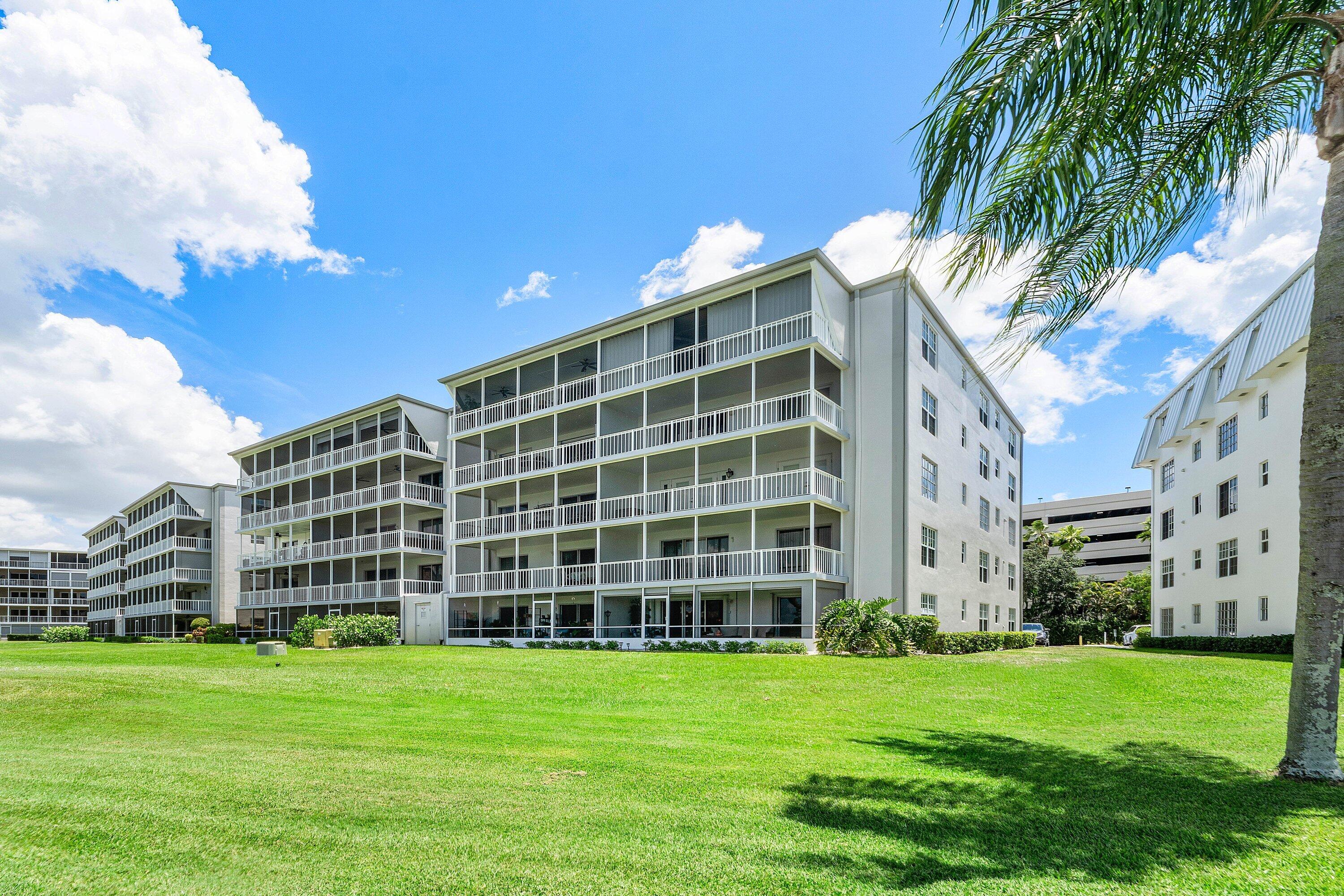 250 John F Kennedy Drive Unit 204 Property Photo 27