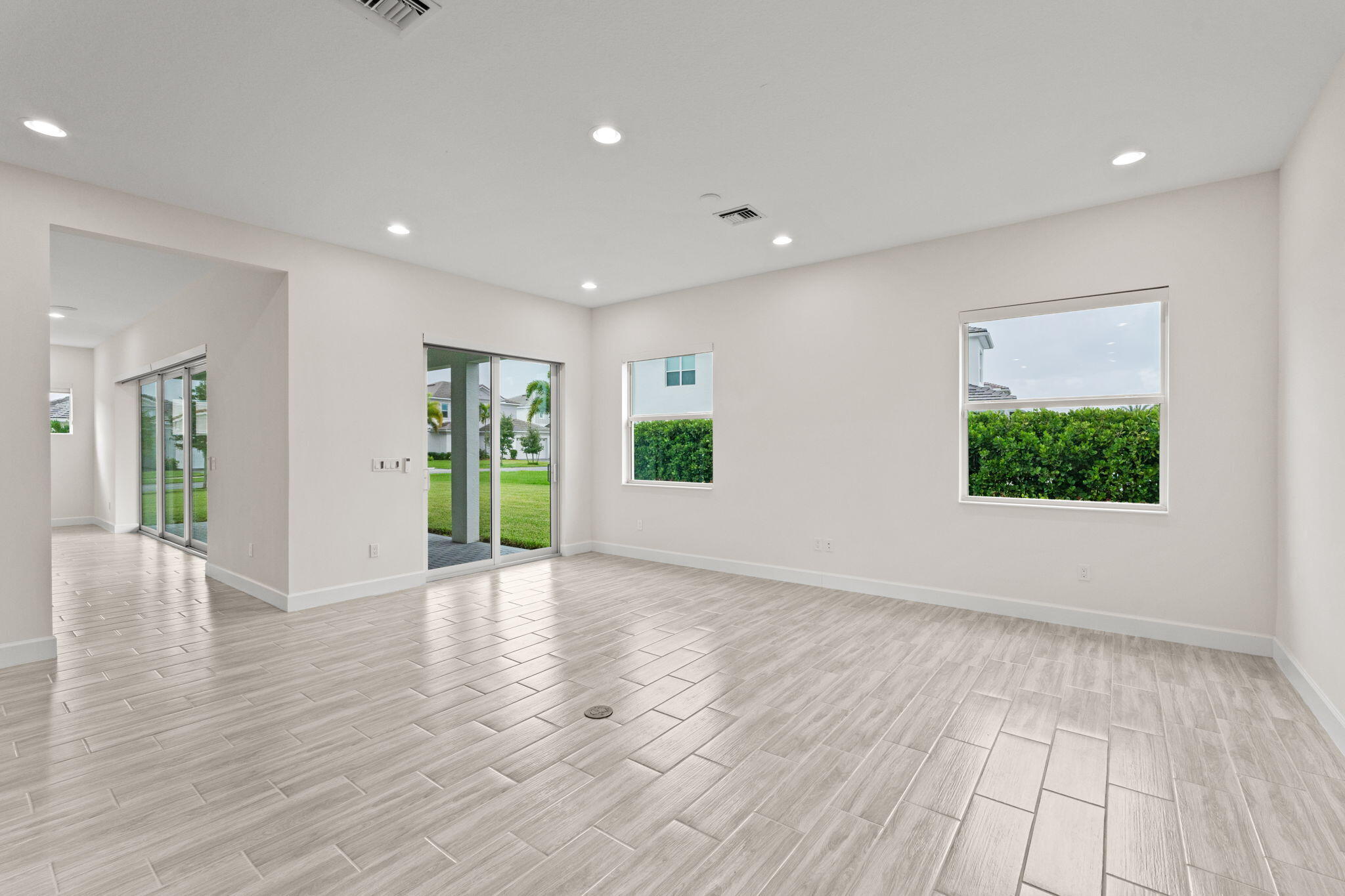 5627 Opal Drive Property Photo 18