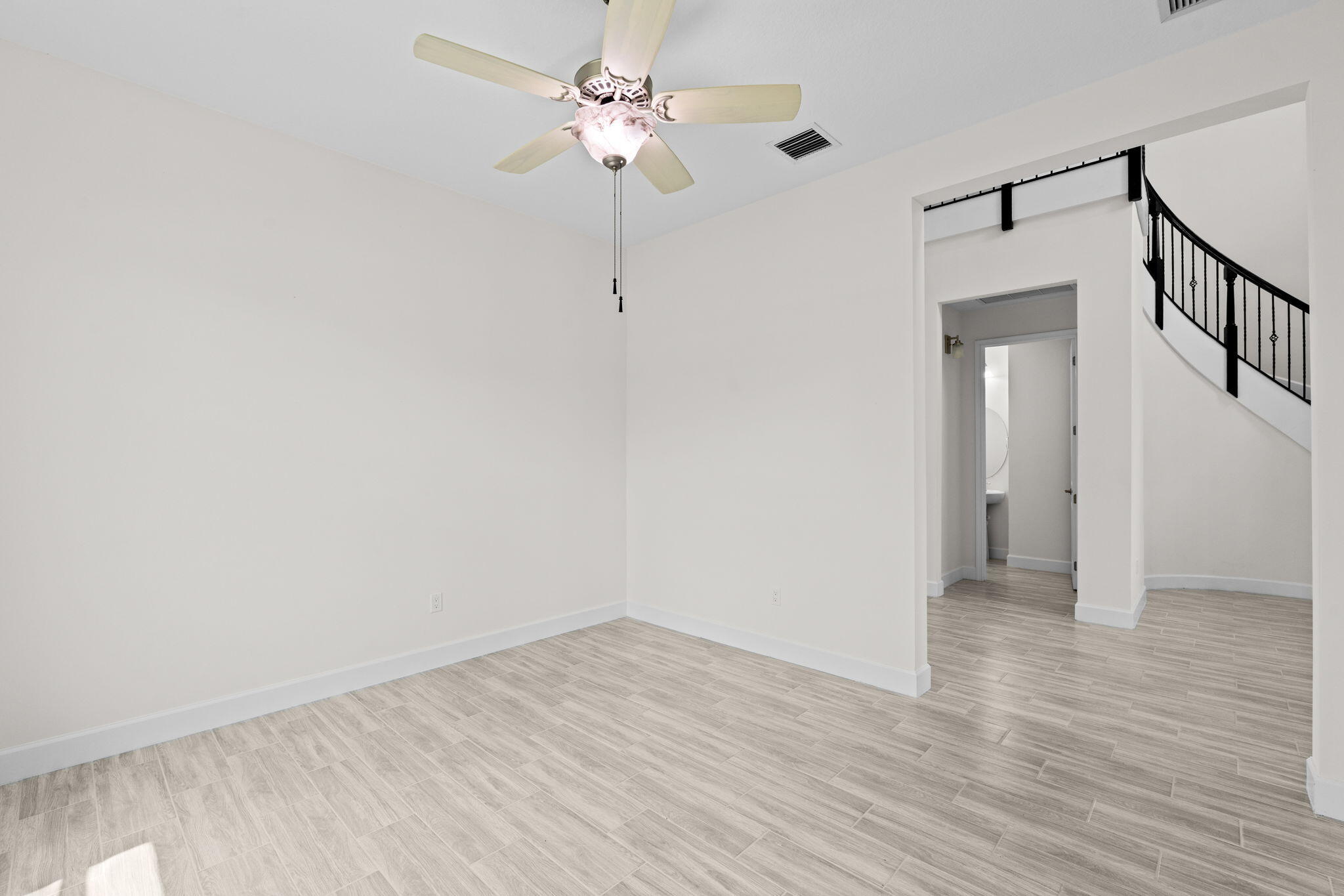 5627 Opal Drive Property Photo 20