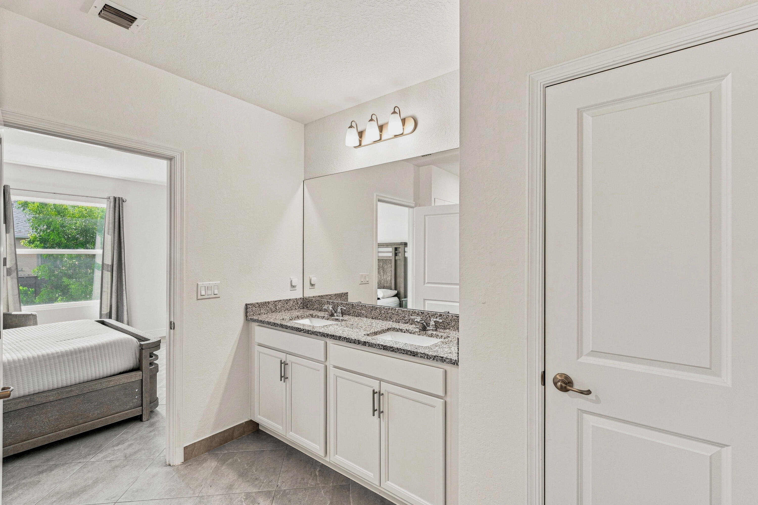 226 Sw Milburn Circle Property Photo 22