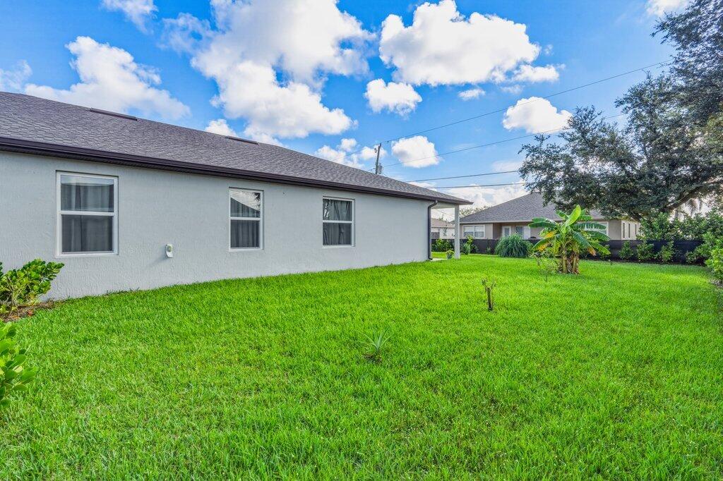 226 Sw Milburn Circle Property Photo 39