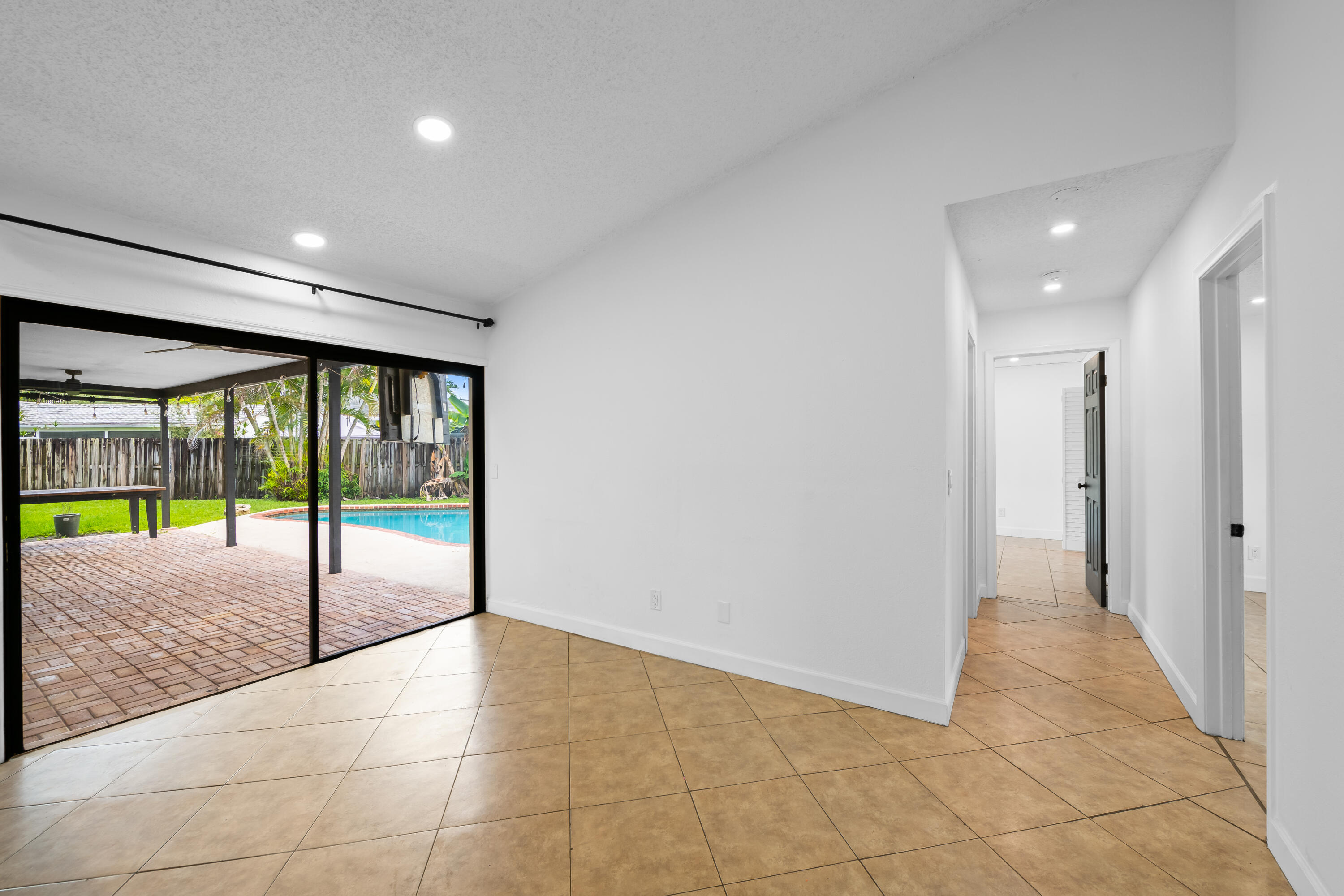 9965 Nw 23rd Street Property Photo 12