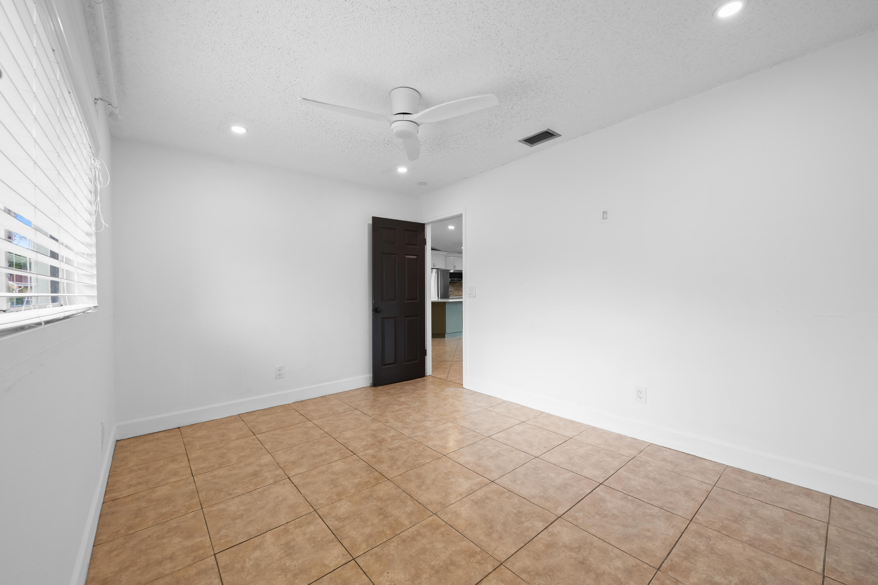 9965 Nw 23rd Street Property Photo 23