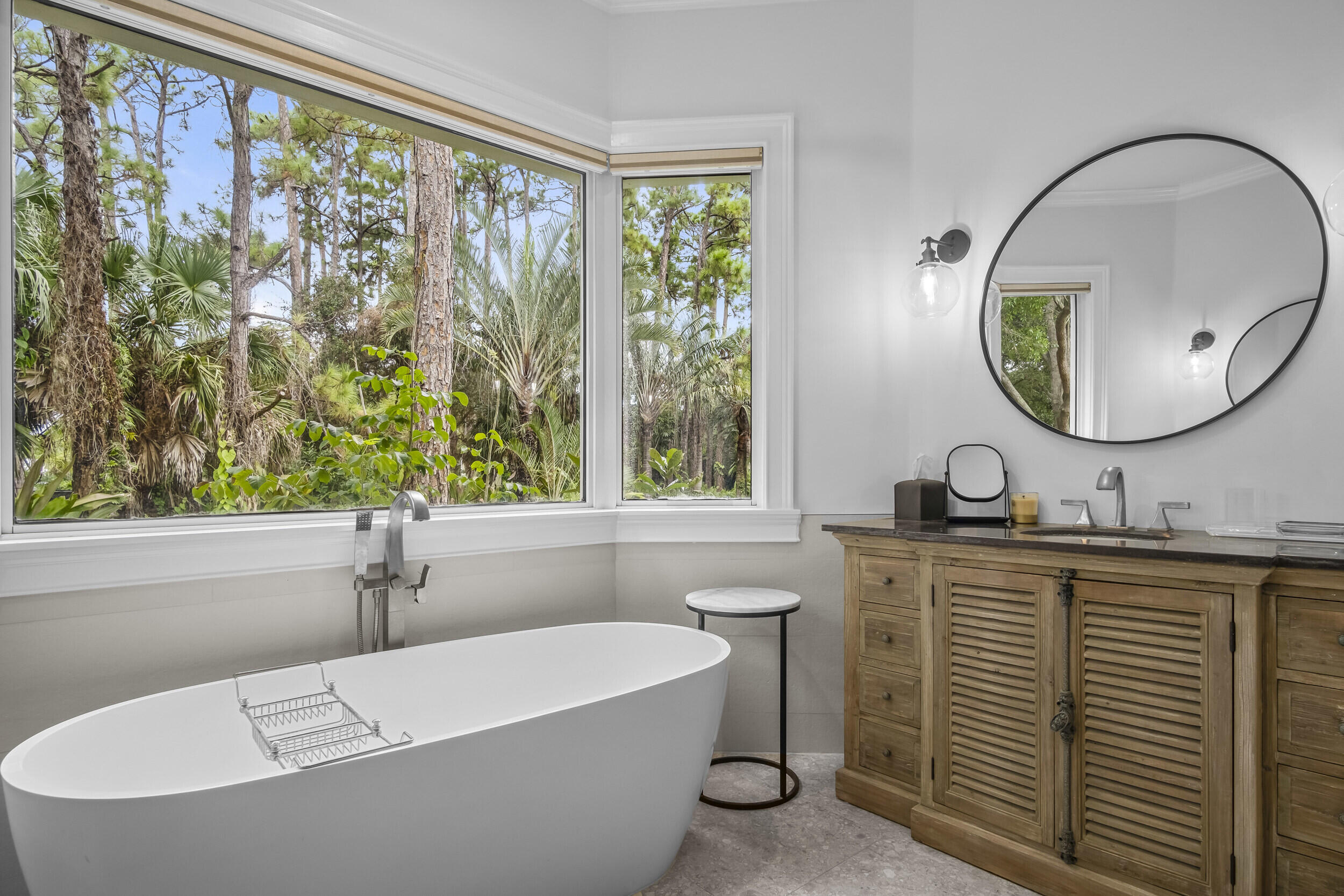 4786 Ridgewood Road E Property Photo 52