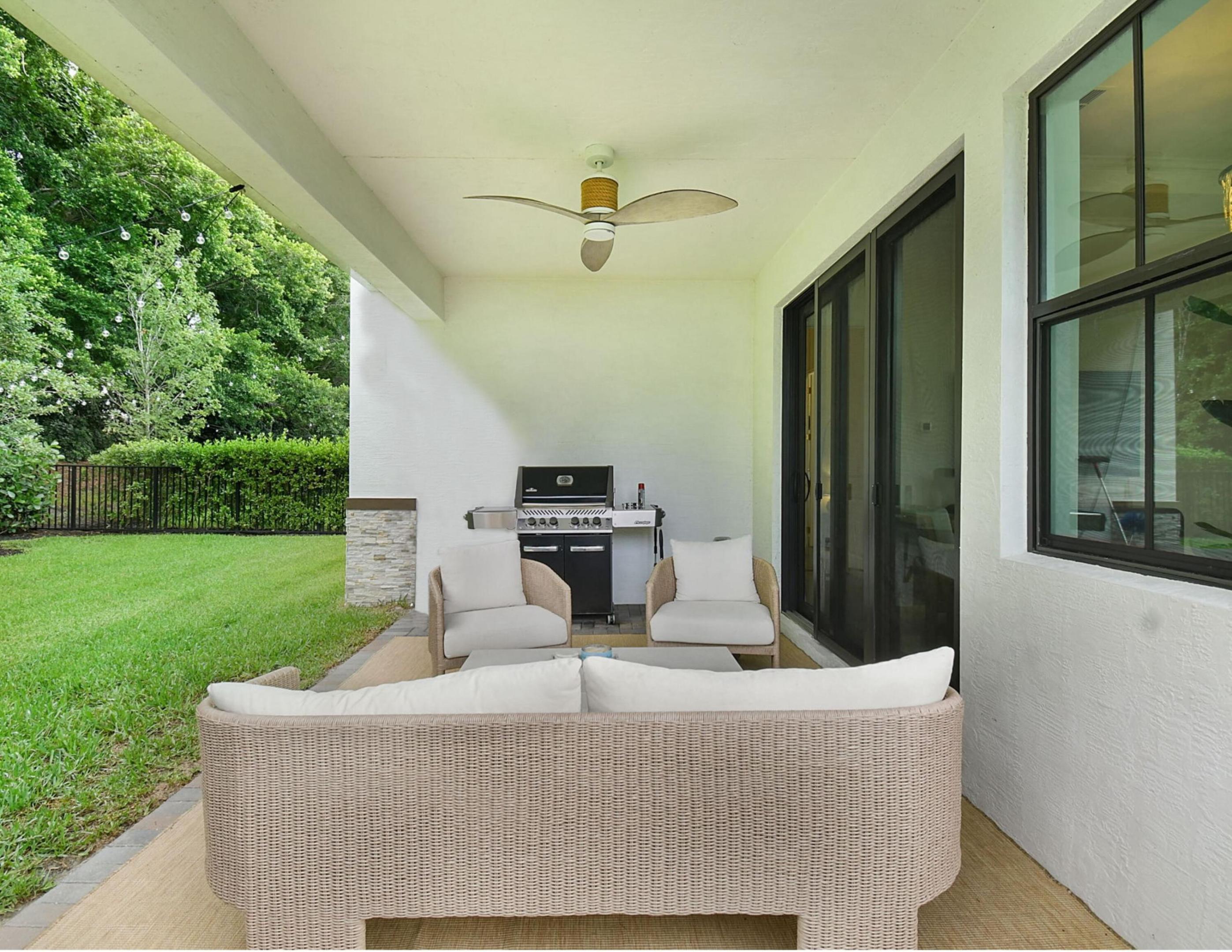 528 Se Fascino Circle Se Property Photo 34