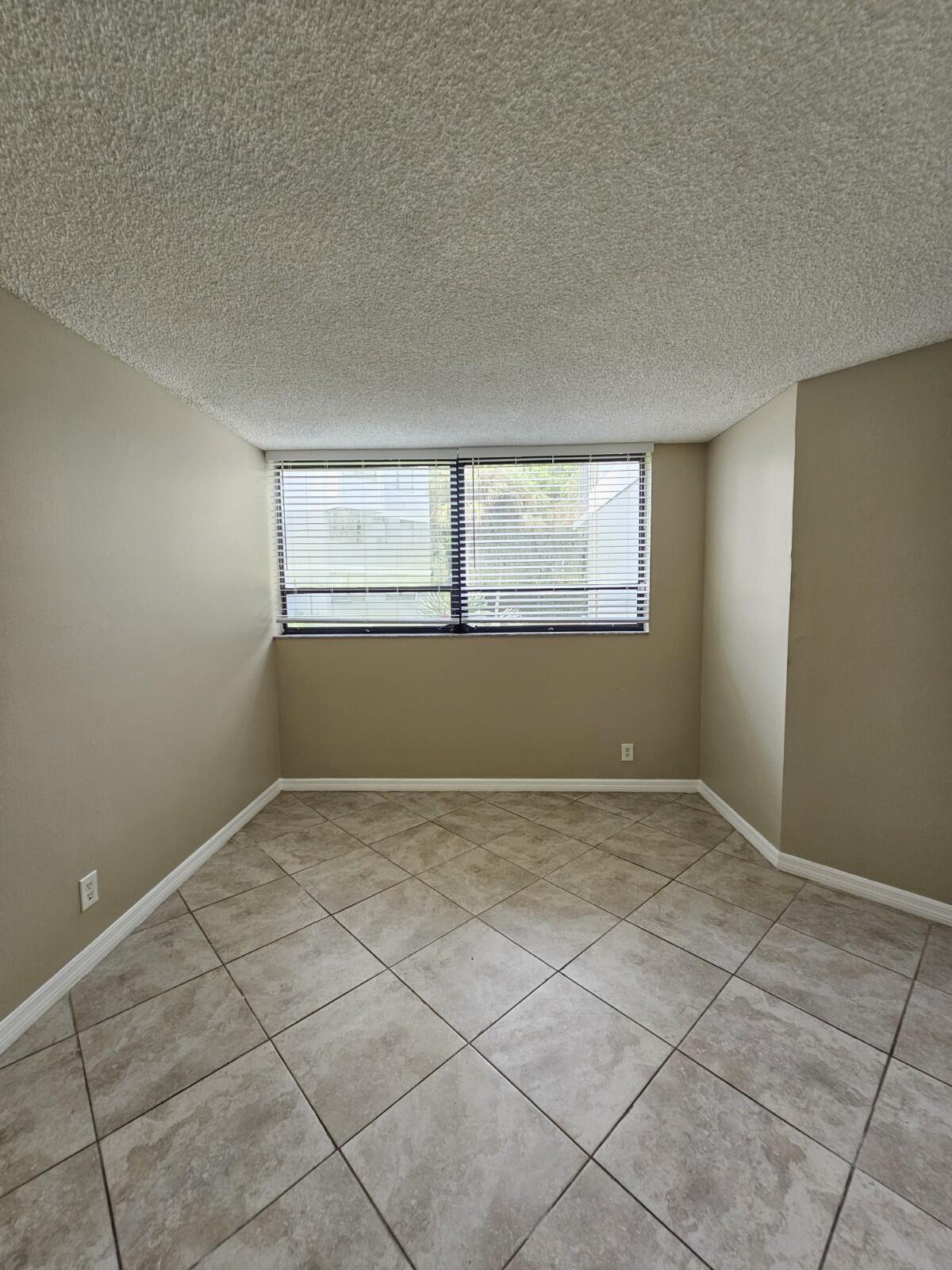 1820 N Congress Avenue 104 Property Photo 8