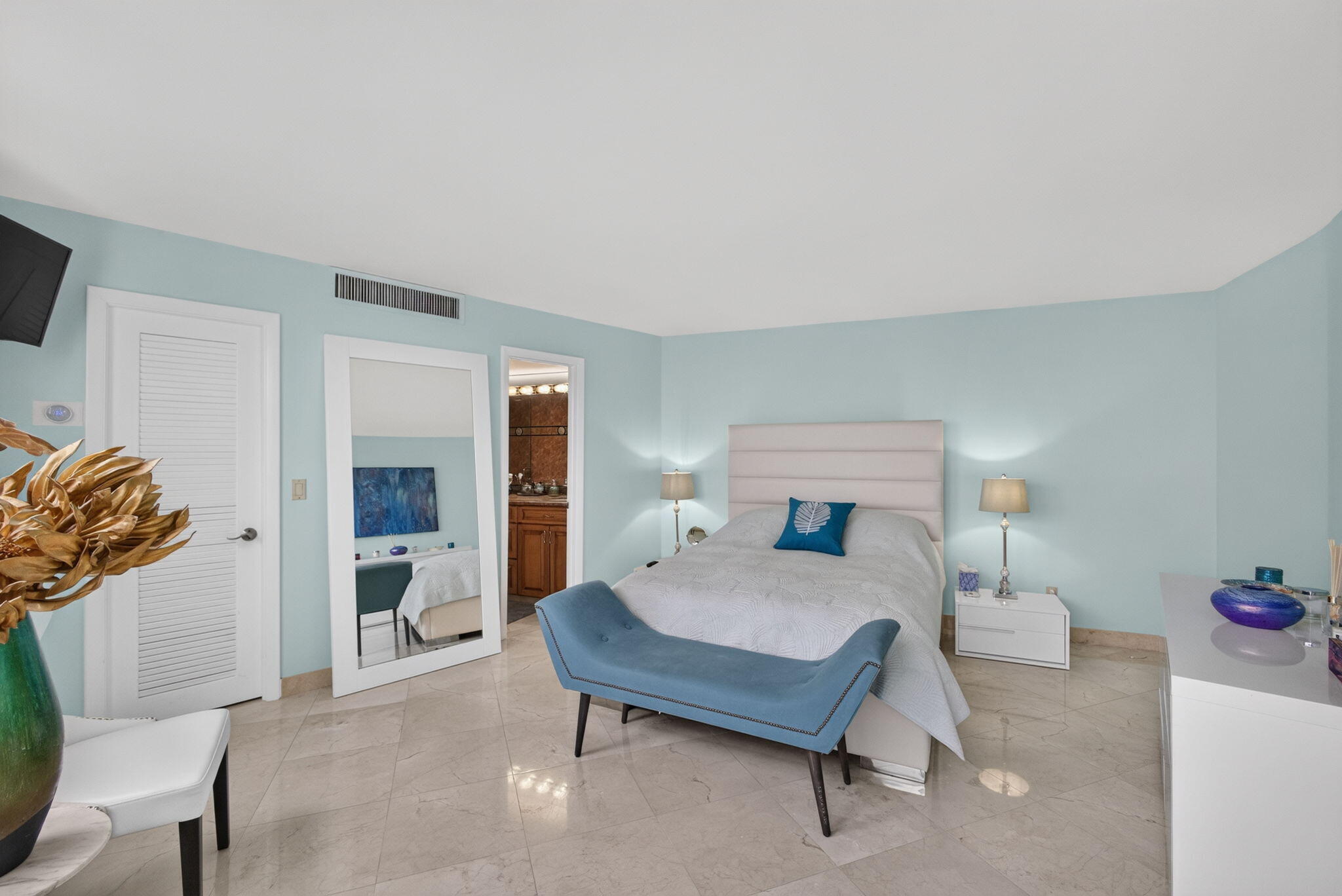 2800 N Ocean Drive A-10d Property Photo 17
