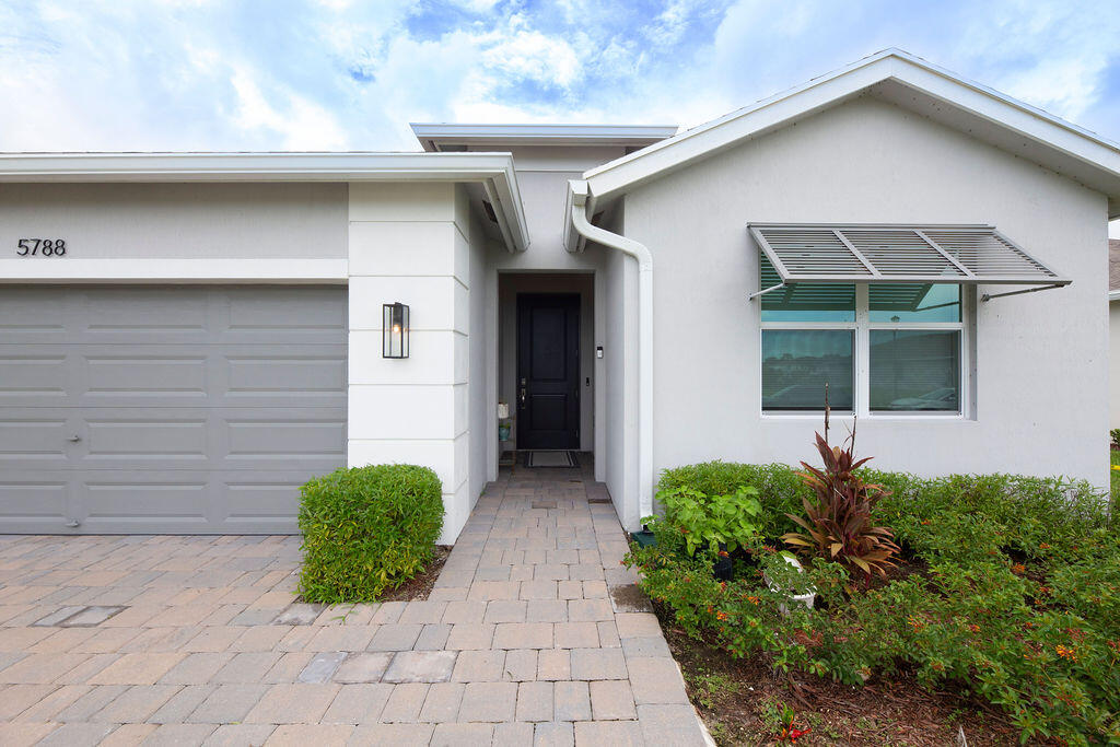 5788 Se Skyblue Circle Property Photo 3