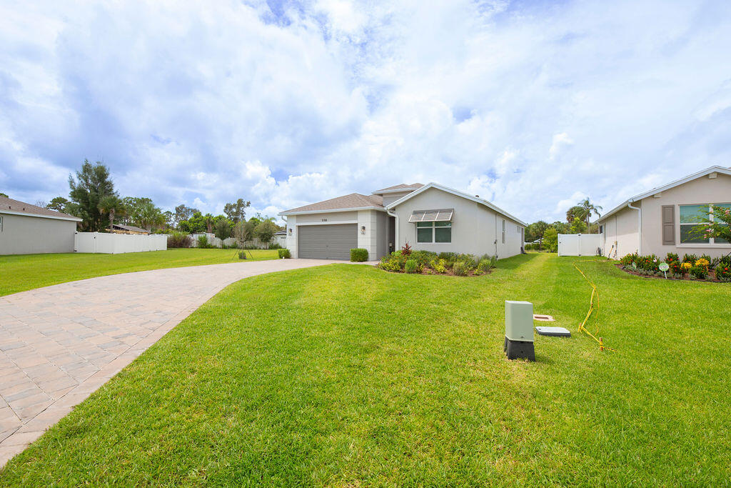5788 Se Skyblue Circle Property Photo 5