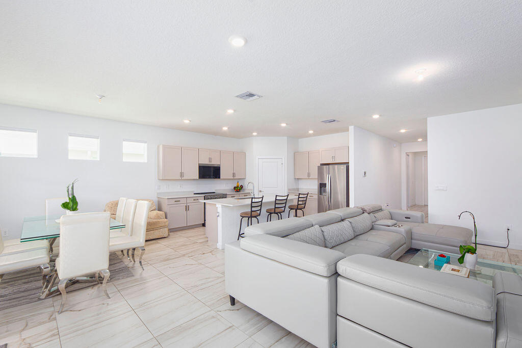 5788 Se Skyblue Circle Property Photo 11