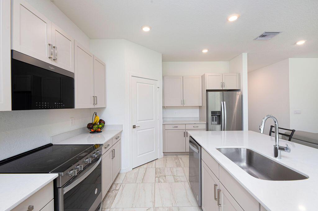 5788 Se Skyblue Circle Property Photo 14
