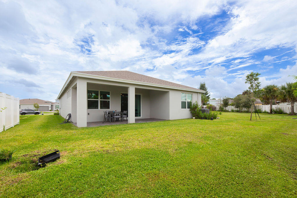 5788 Se Skyblue Circle Property Photo 29