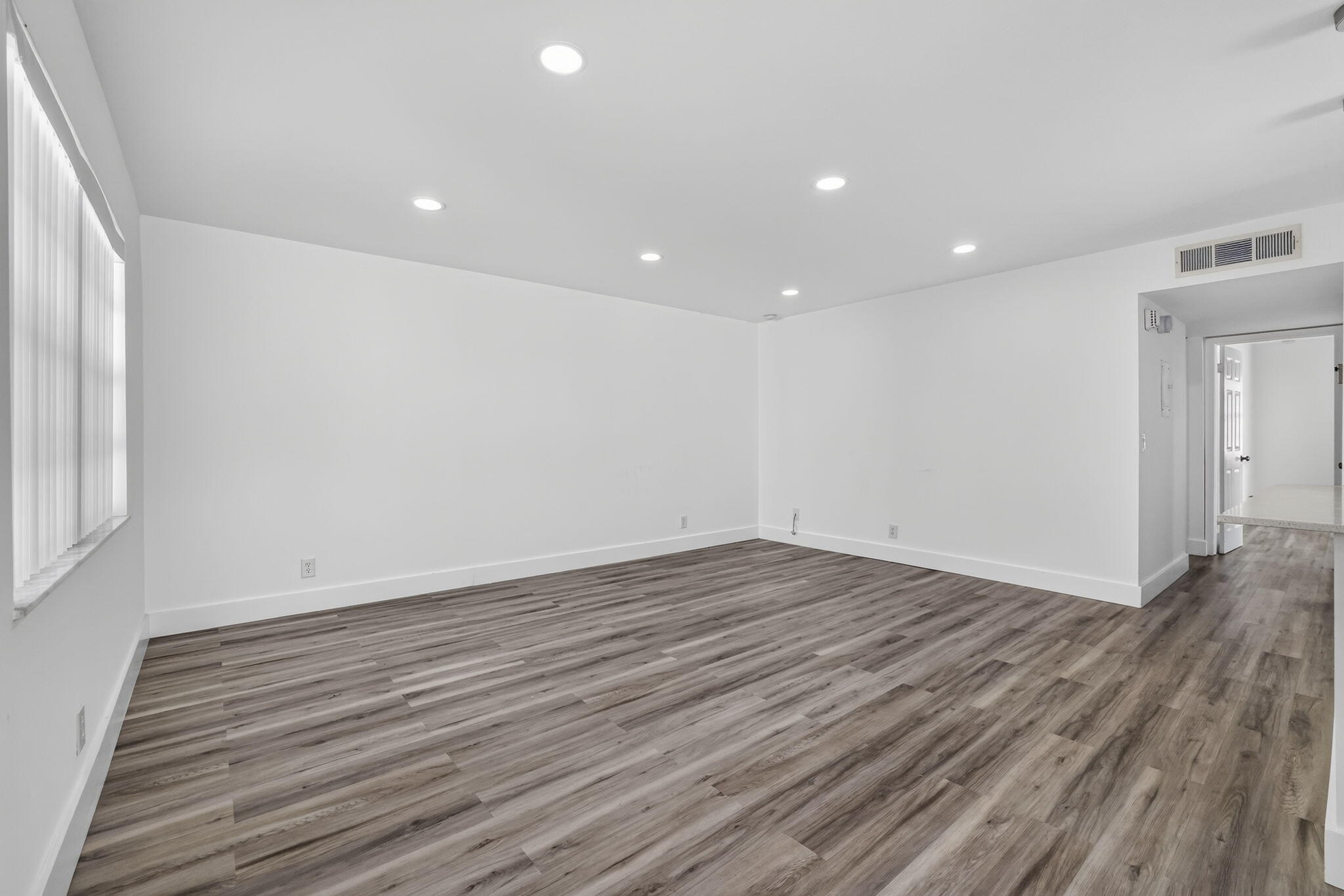 515 Normandy Lane Property Photo 10