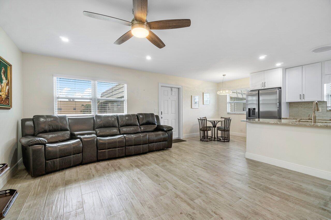 76 Flanders B Property Photo 8