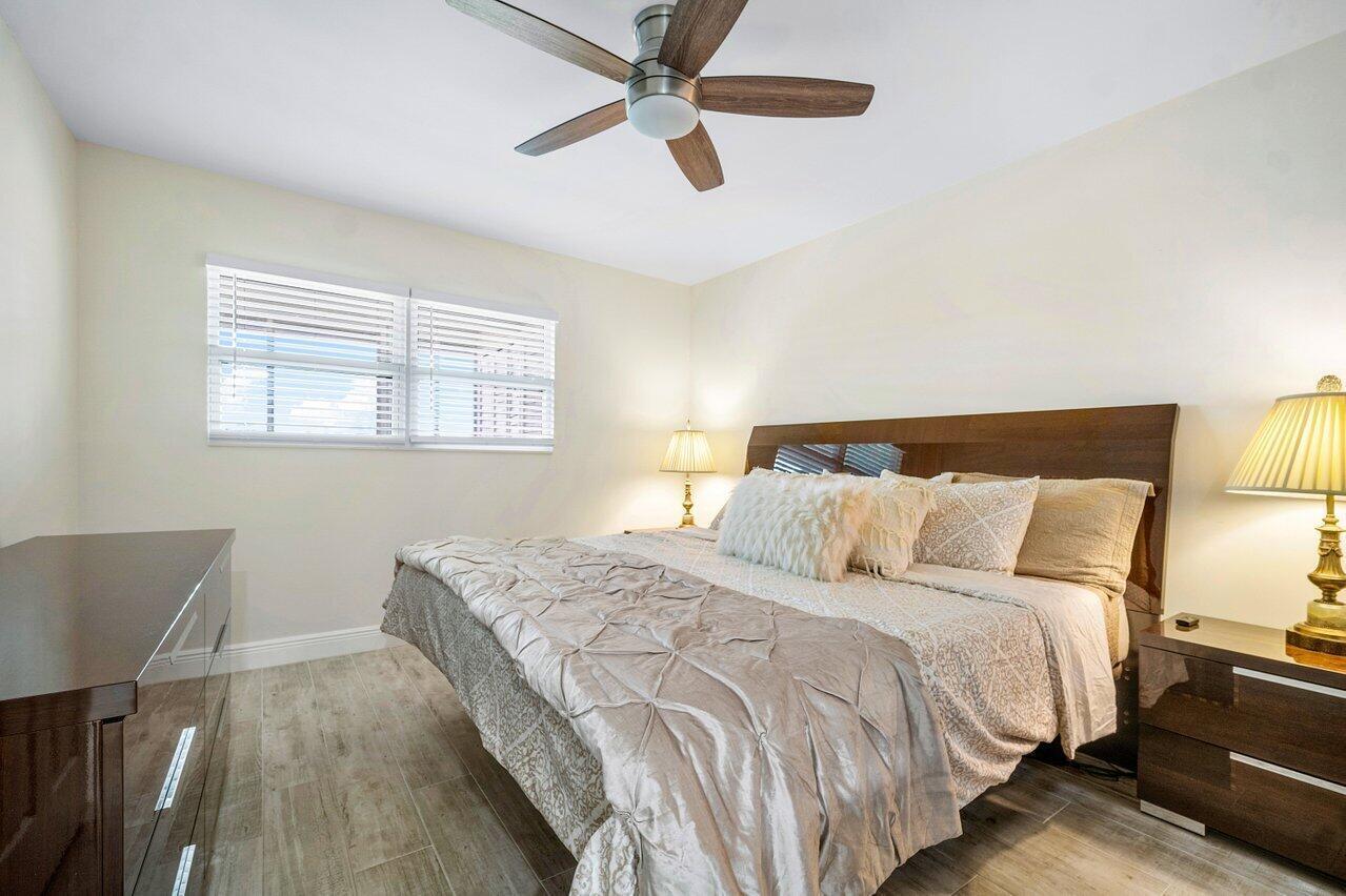 76 Flanders B Property Photo 13