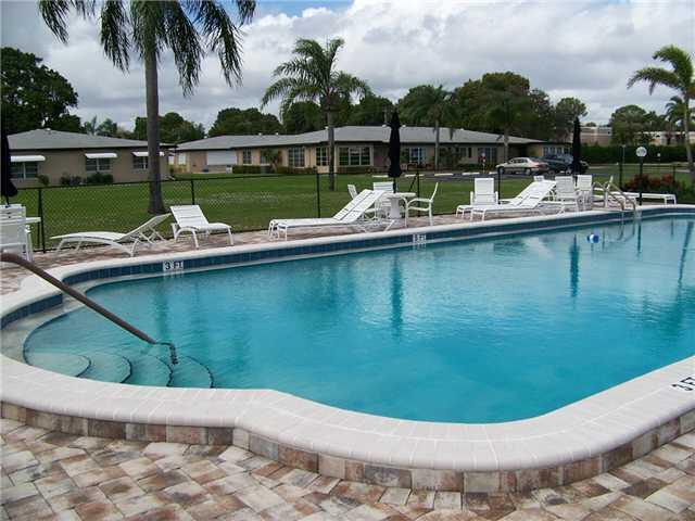 892 High Point Boulevard N B Property Photo 35