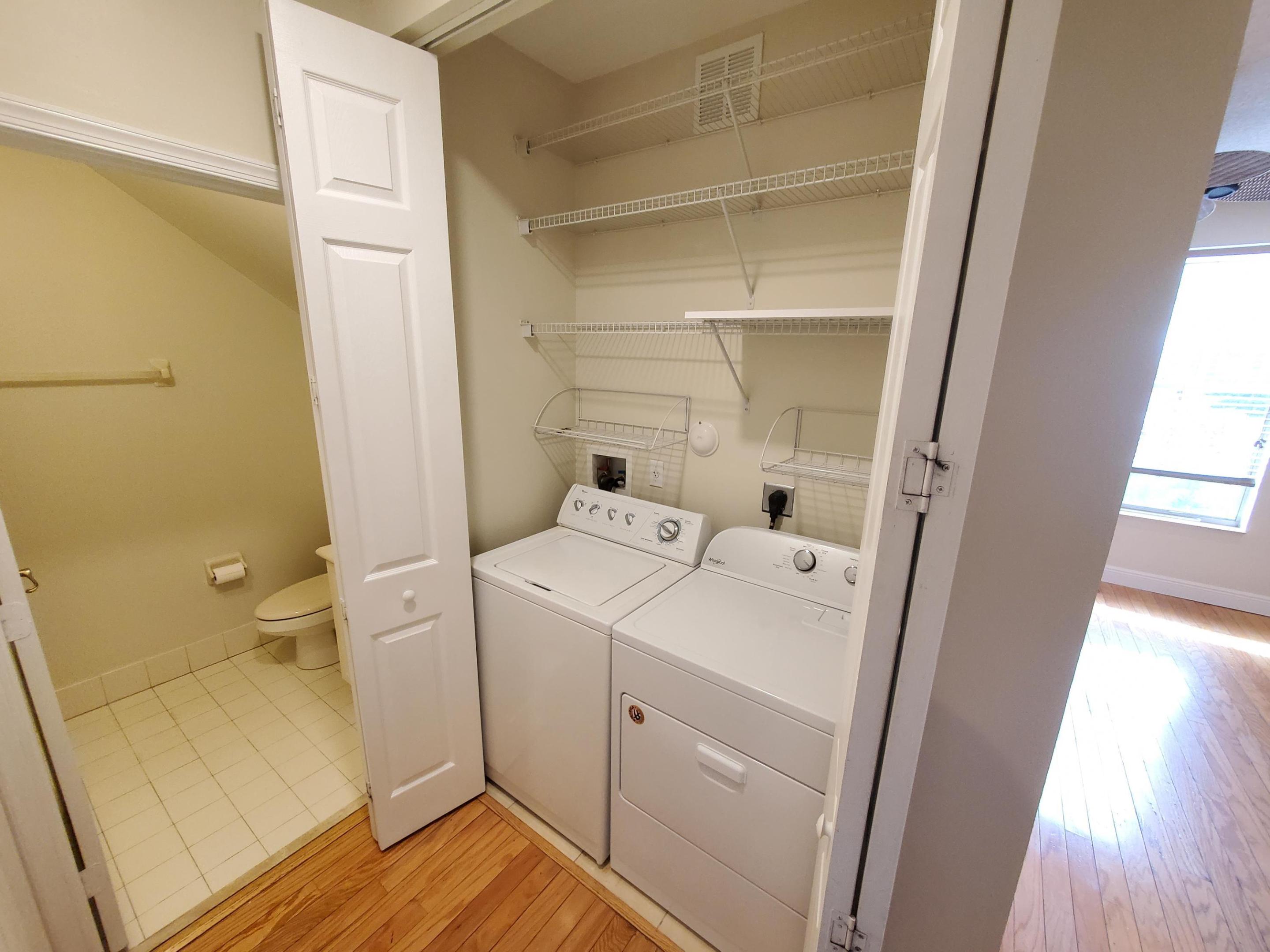 4329 Parkside Drive Property Photo 11