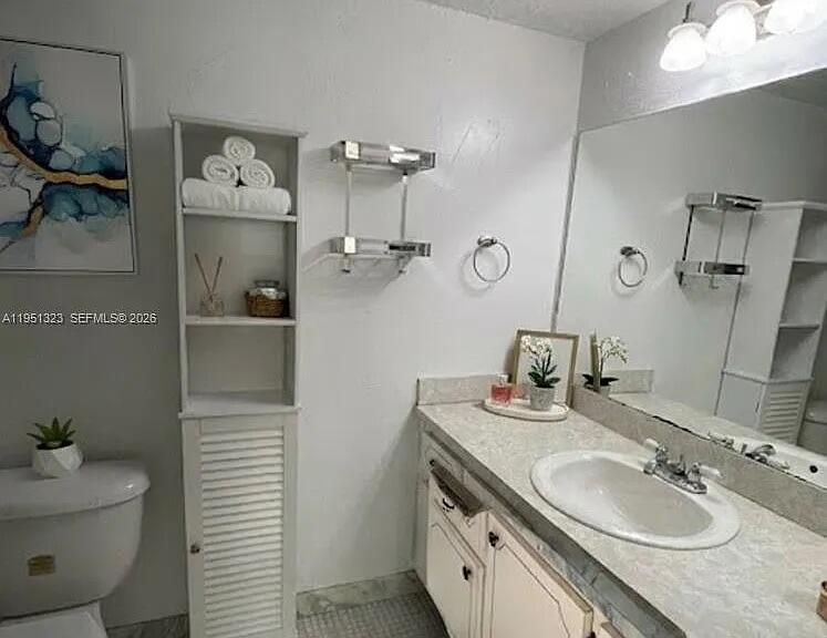 1170 N Federal Highway 1110 Property Photo 8