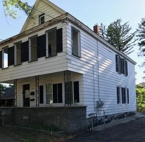 1834 Hamburg Street