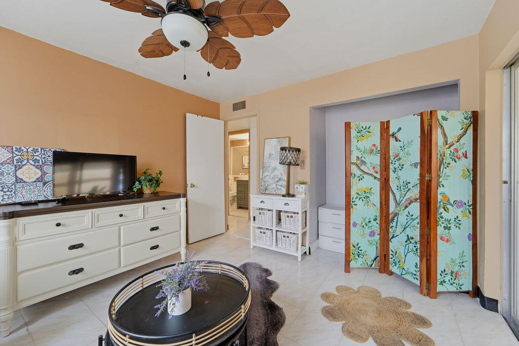 396 Monaco I 396-i Property Photo 16