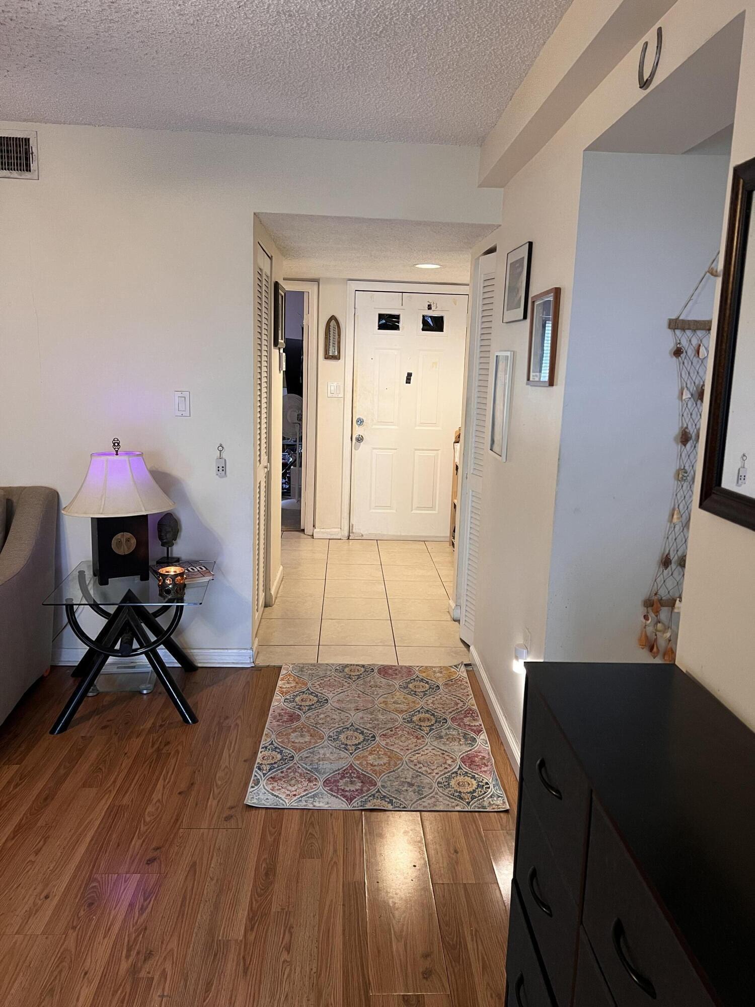 1103 Glenmoor Drive Property Photo 3