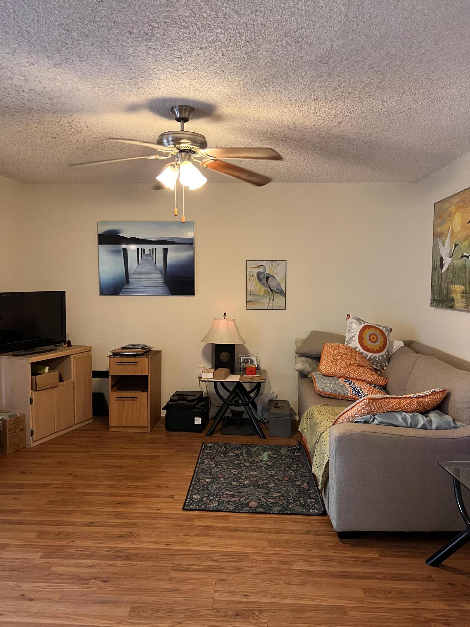 1103 Glenmoor Drive Property Photo 14