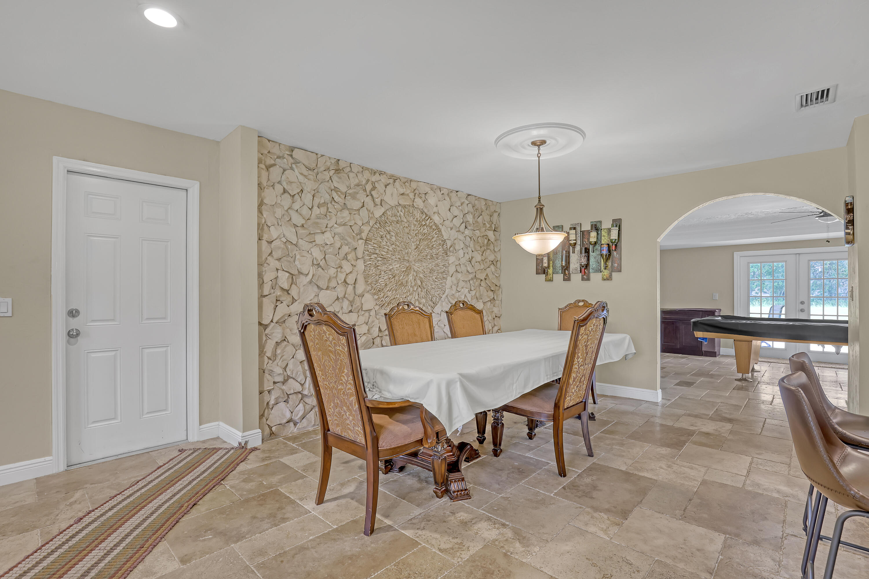 11920 41st Court N Property Photo 11