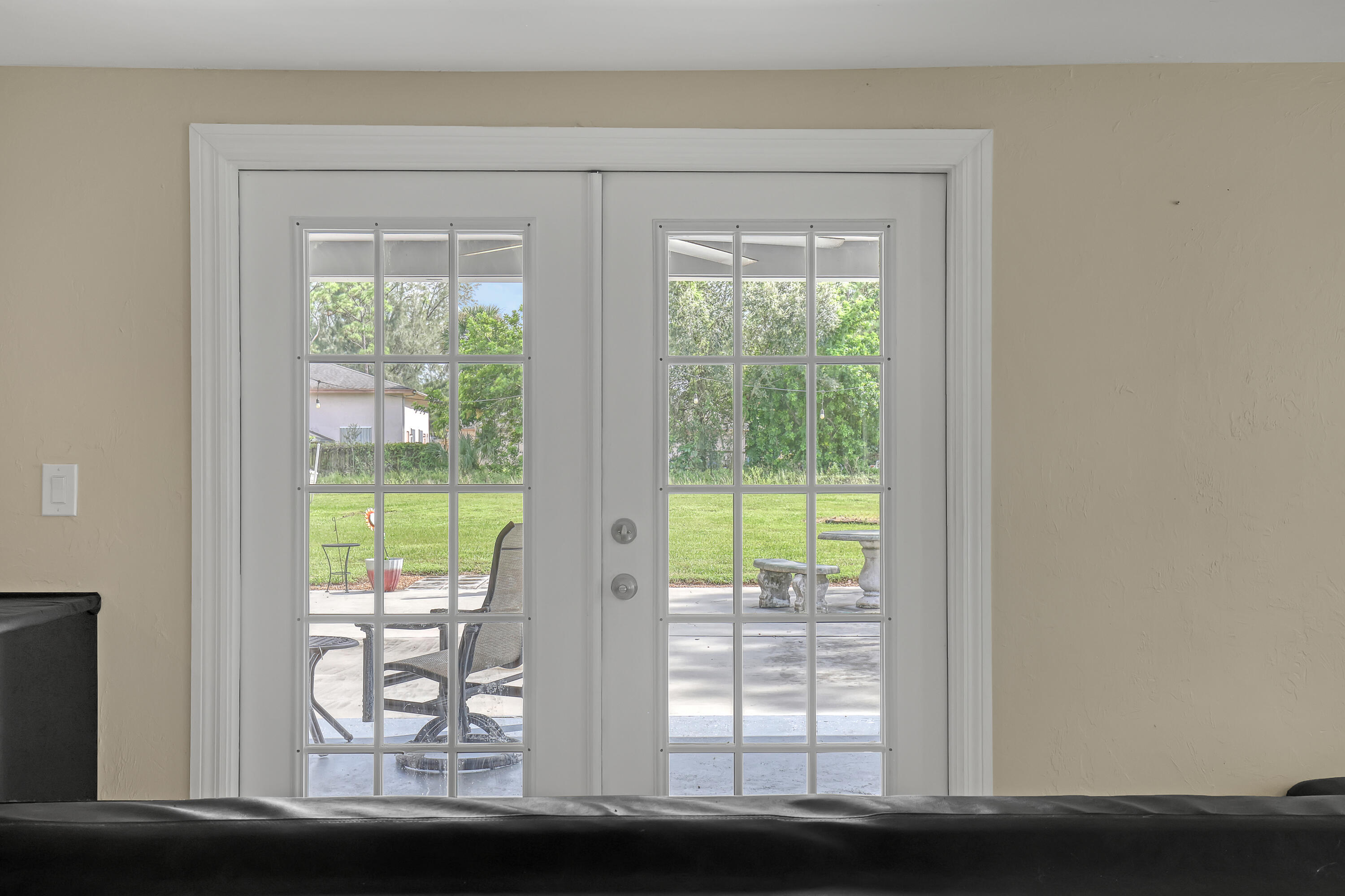 11920 41st Court N Property Photo 17