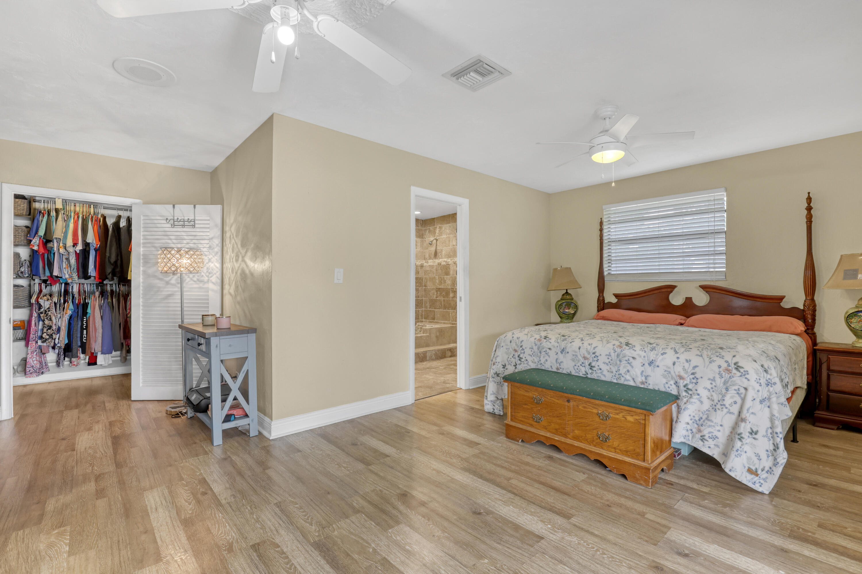 11920 41st Court N Property Photo 22