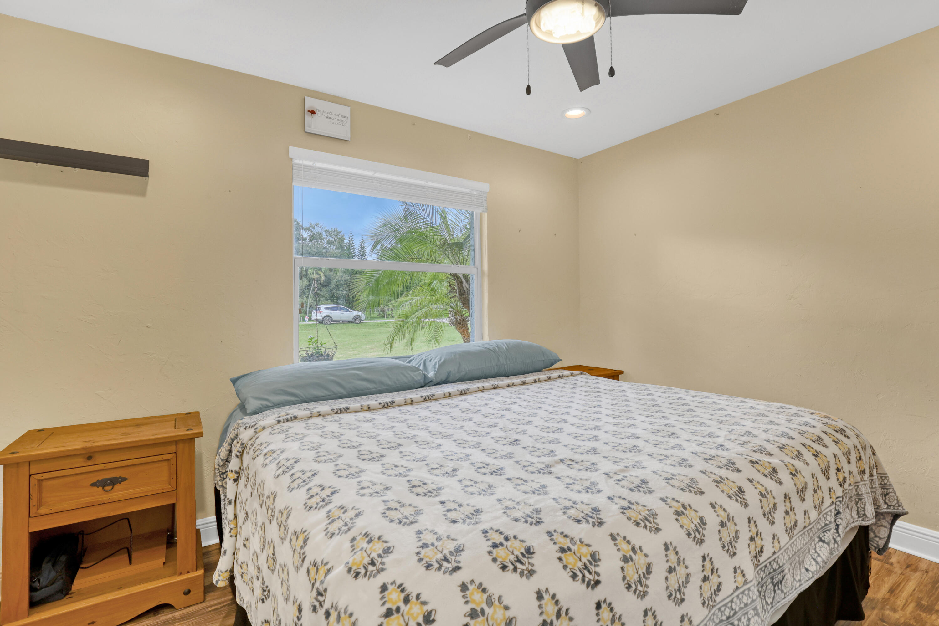 11920 41st Court N Property Photo 34