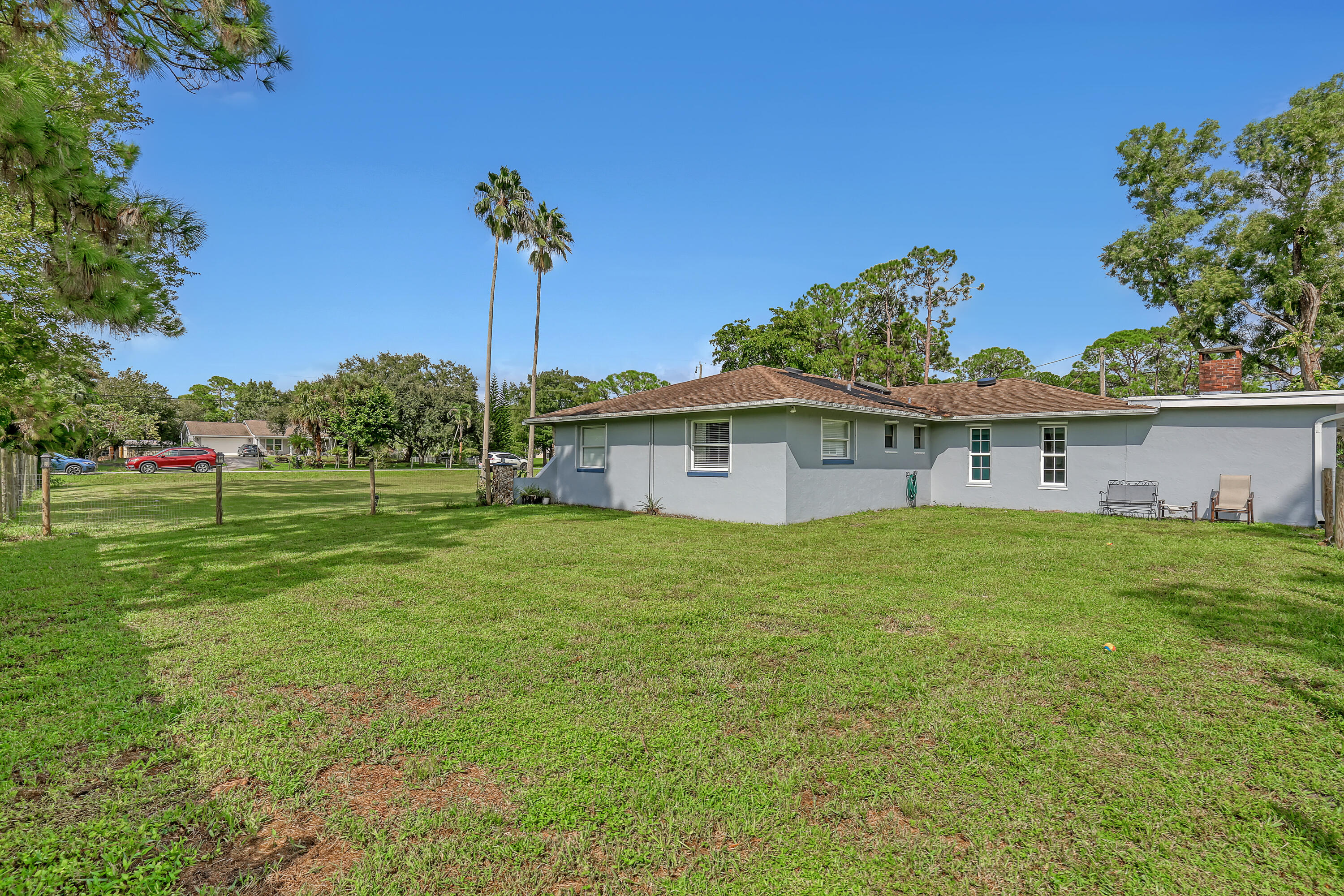 11920 41st Court N Property Photo 41