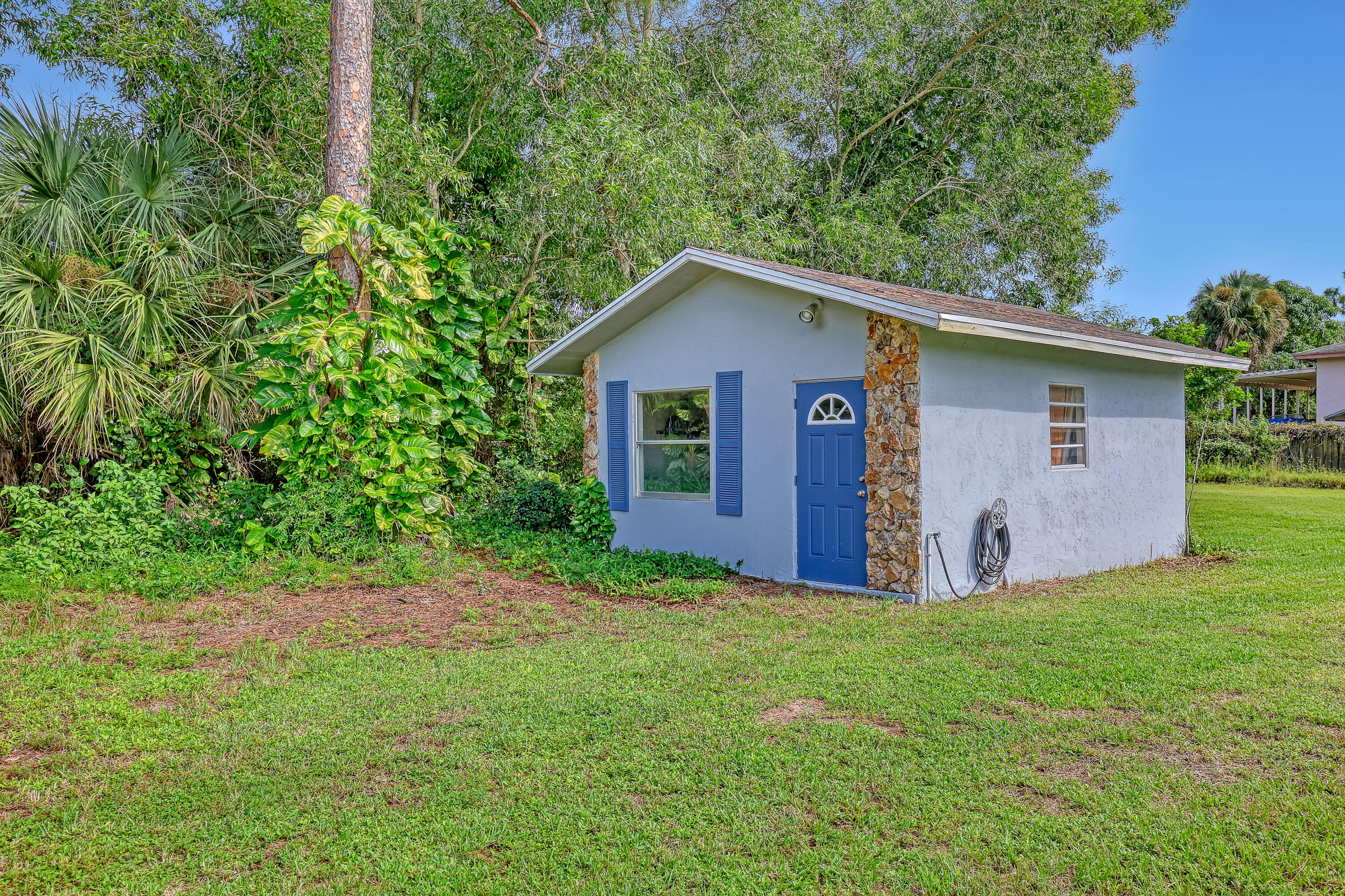 11920 41st Court N Property Photo 42