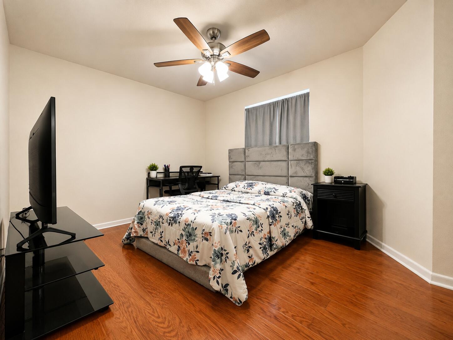 6262 Riverwalk Lane 3 Property Photo 12