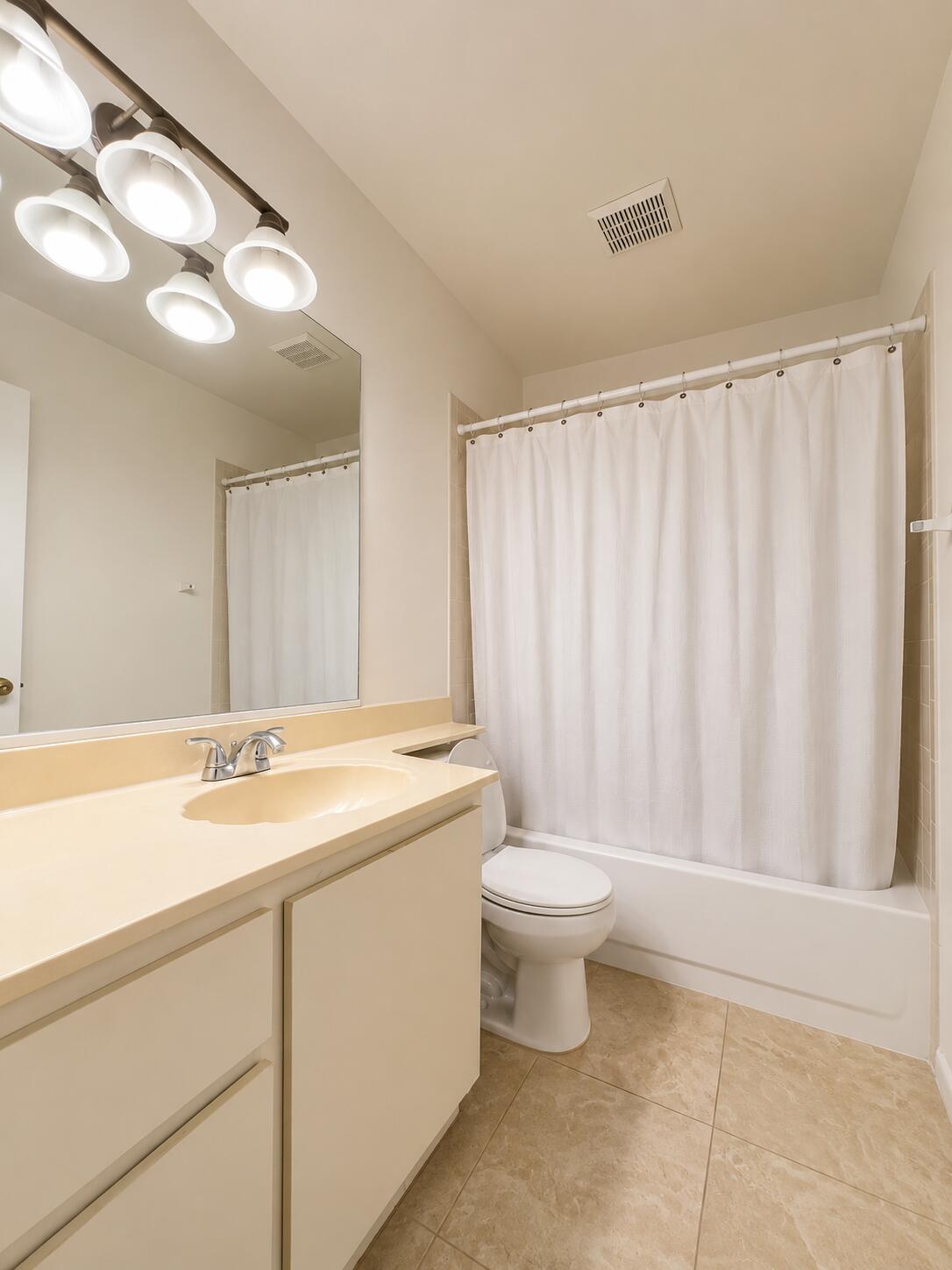 6262 Riverwalk Lane 3 Property Photo 13