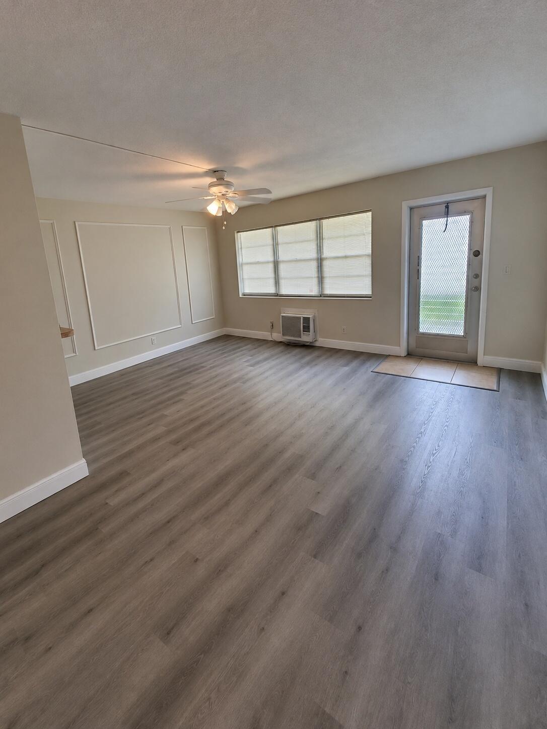 90 ANDOVER D Property Photo 1