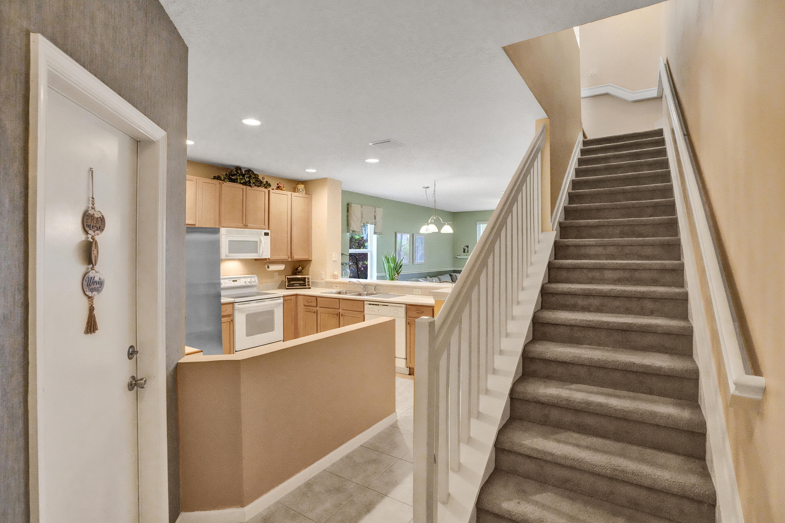 8055 Bellagio Lane Property Photo 1