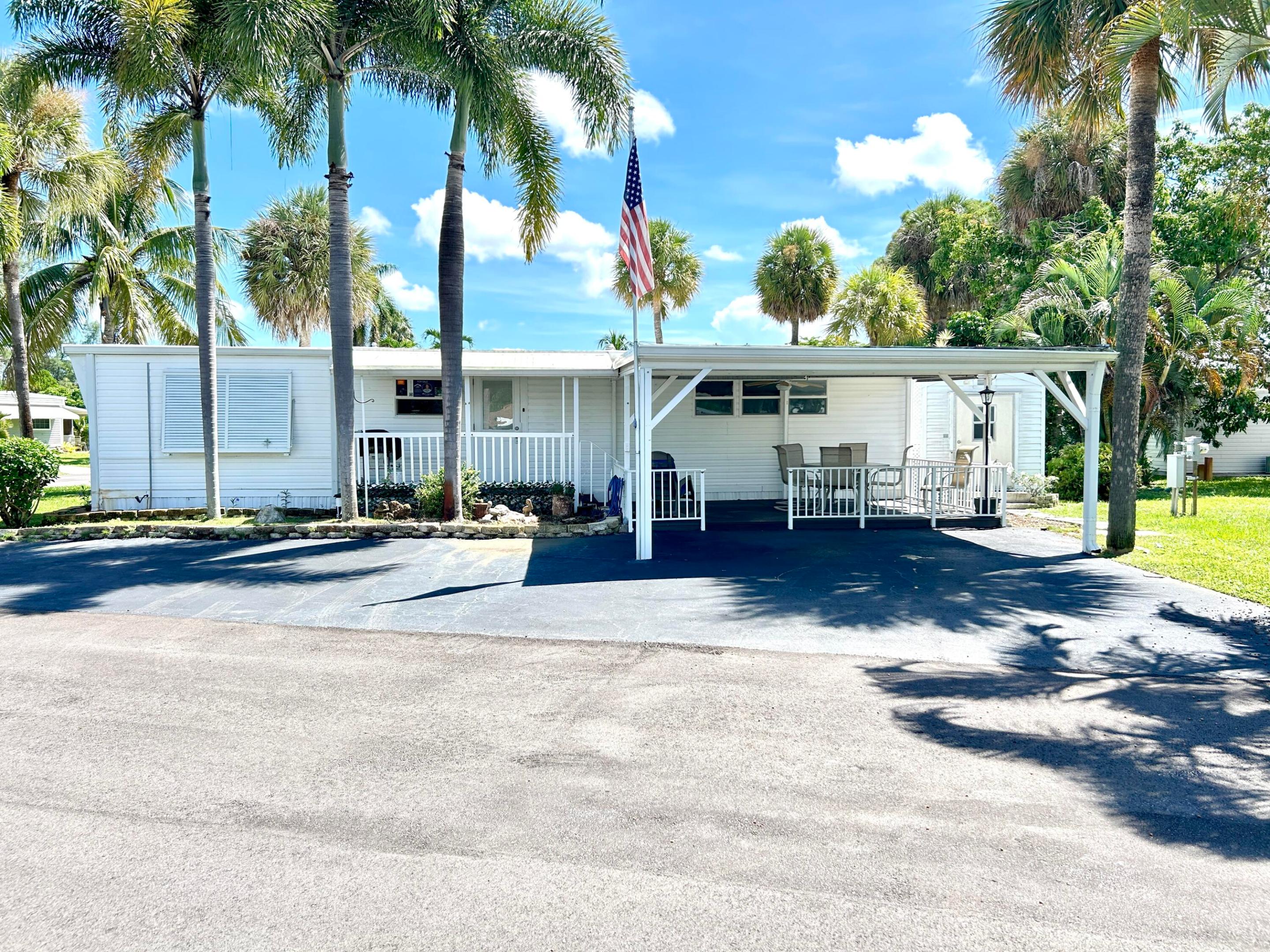 1330 Orchid Court Property Photo 1