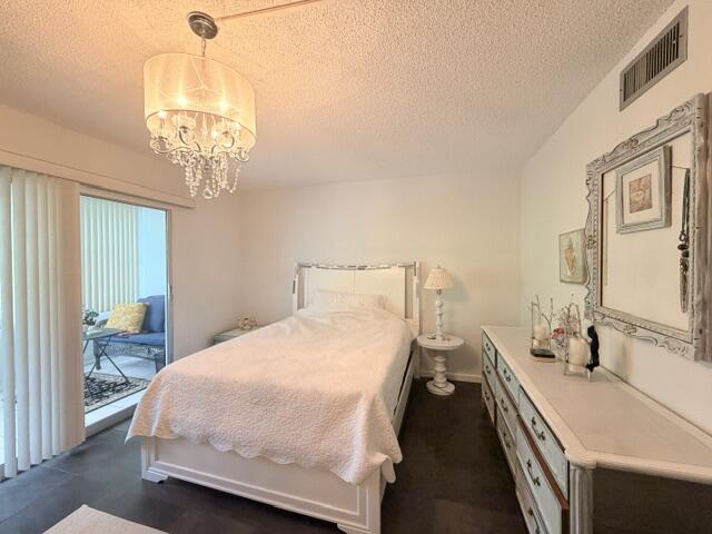 3304 Aruba Way E2 Property Photo 14