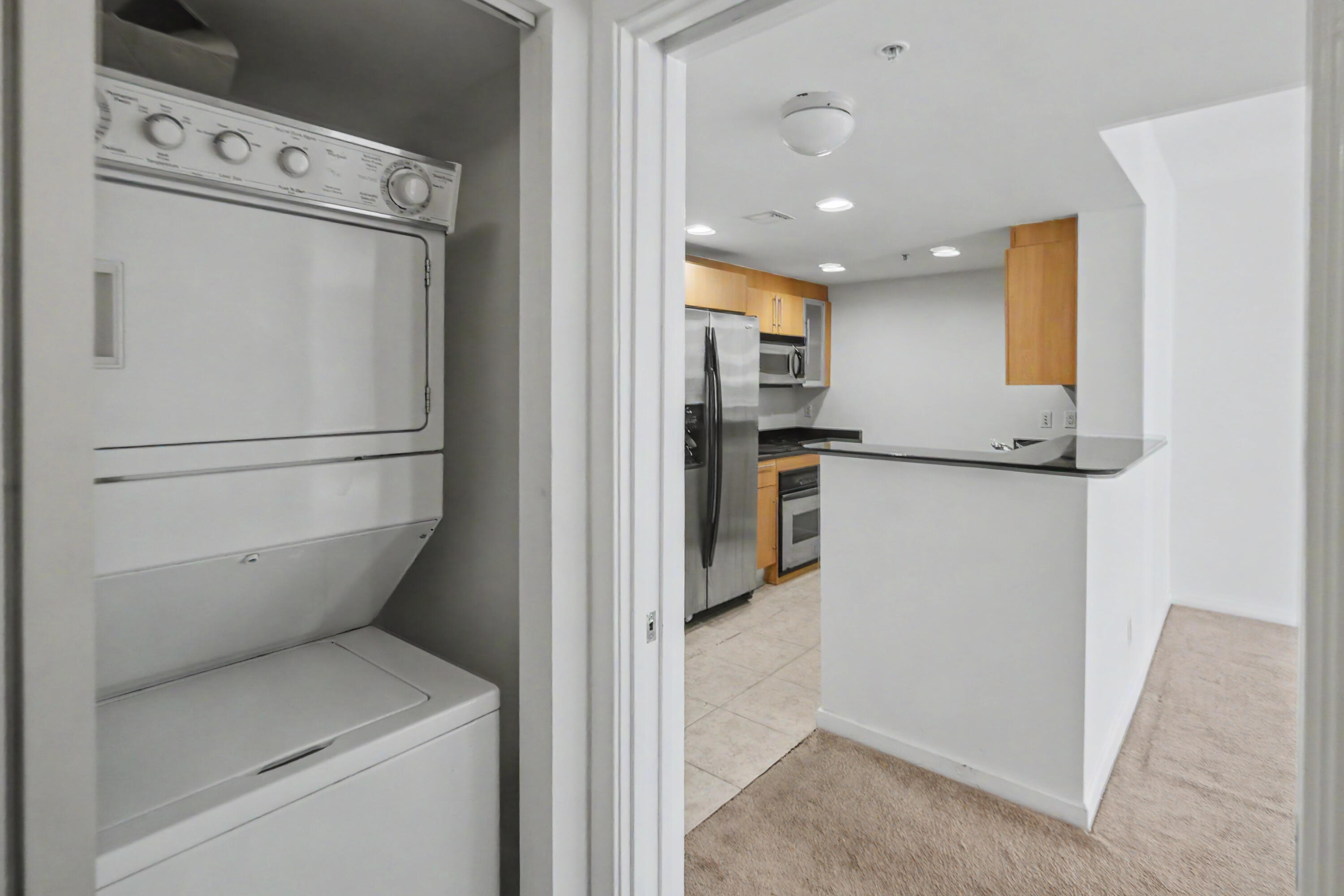 335 S Biscayne Boulevard 1002 Property Photo 21