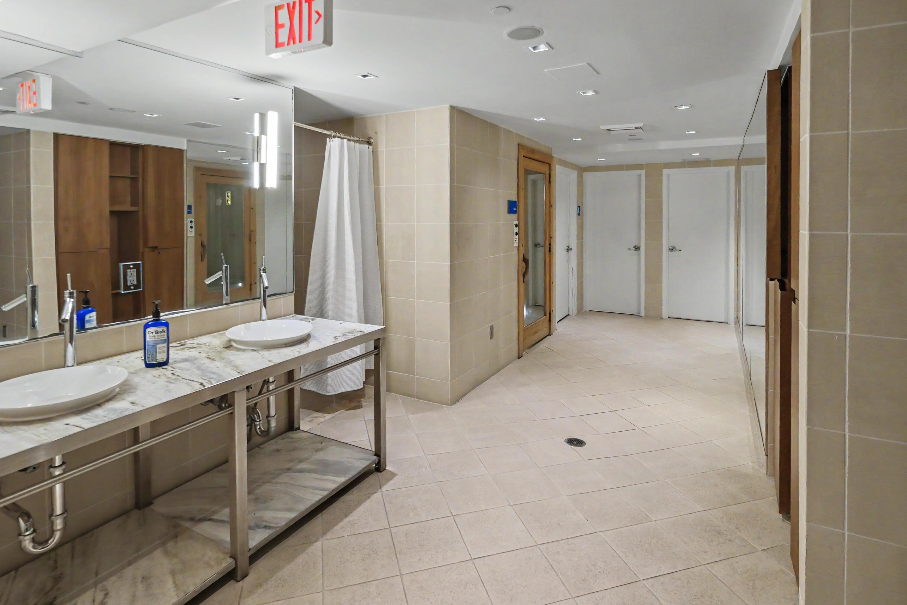 335 S Biscayne Boulevard 1002 Property Photo 24