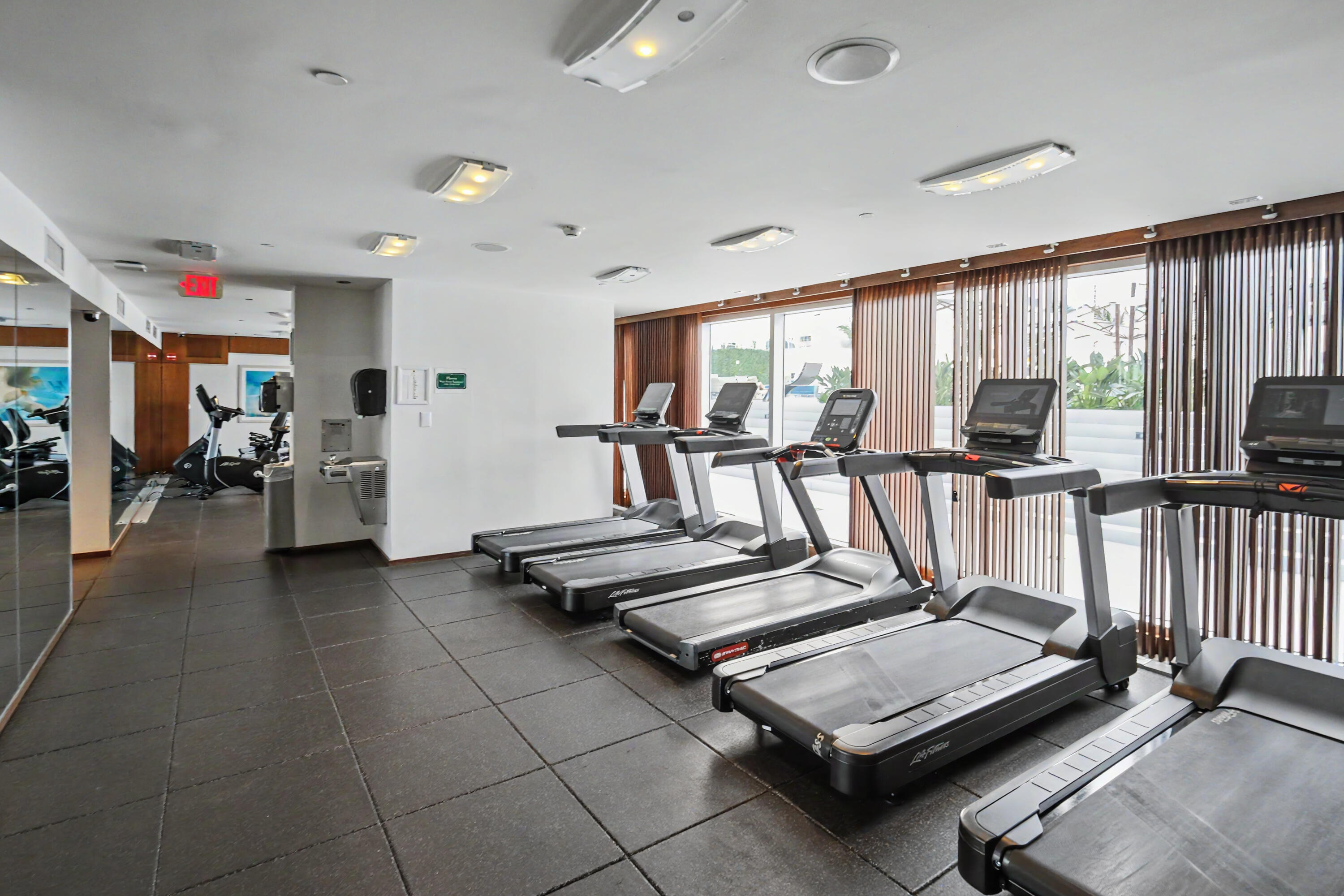 335 S Biscayne Boulevard 1002 Property Photo 26