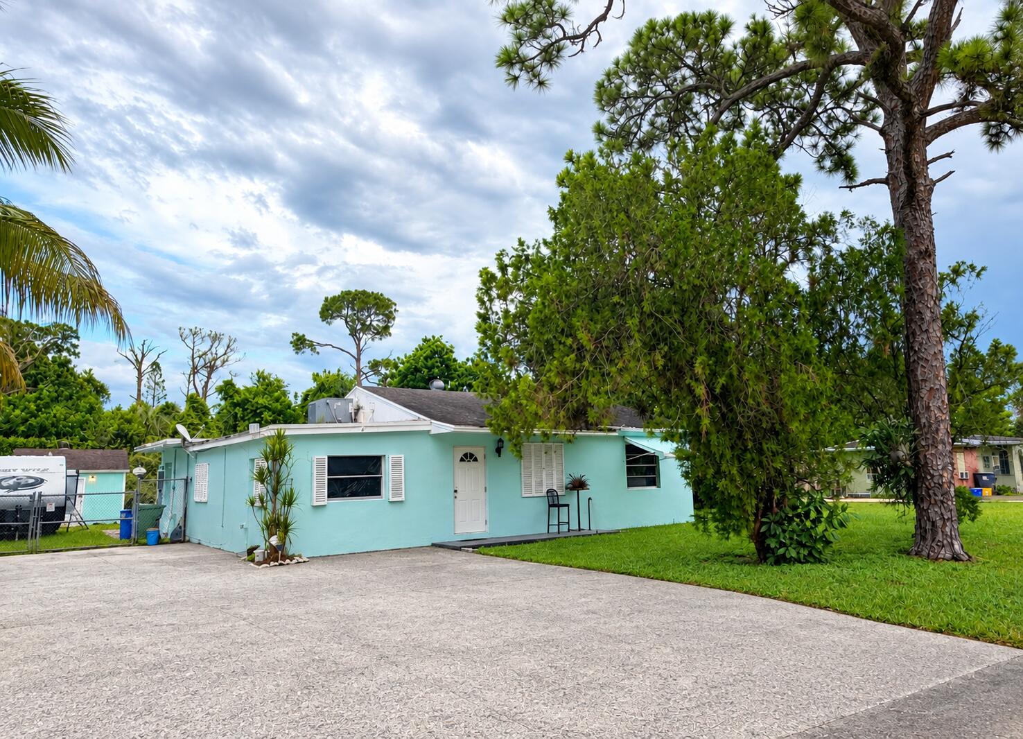 3082 Reo Lane
