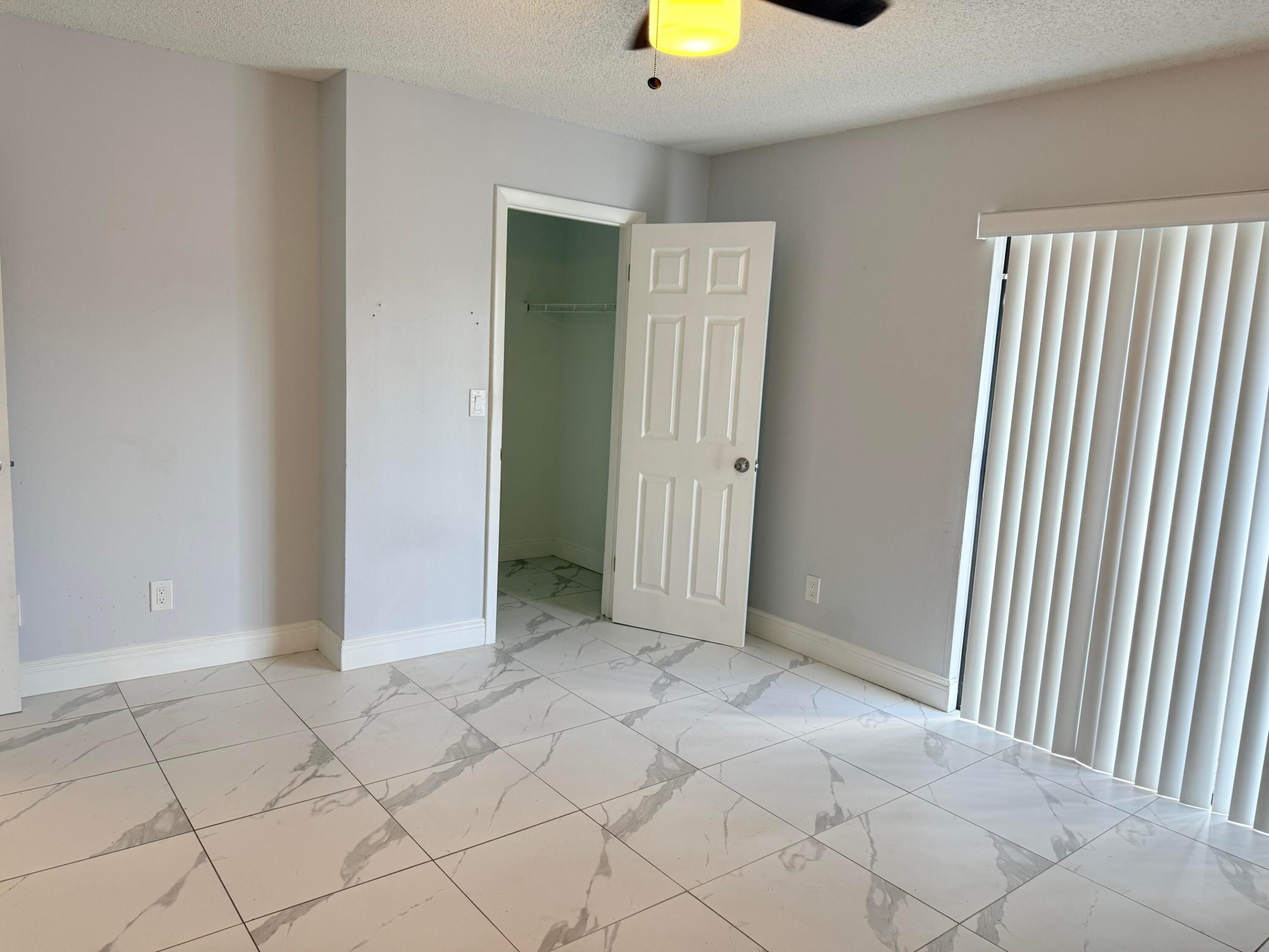1104 Riverside Drive Property Photo 19