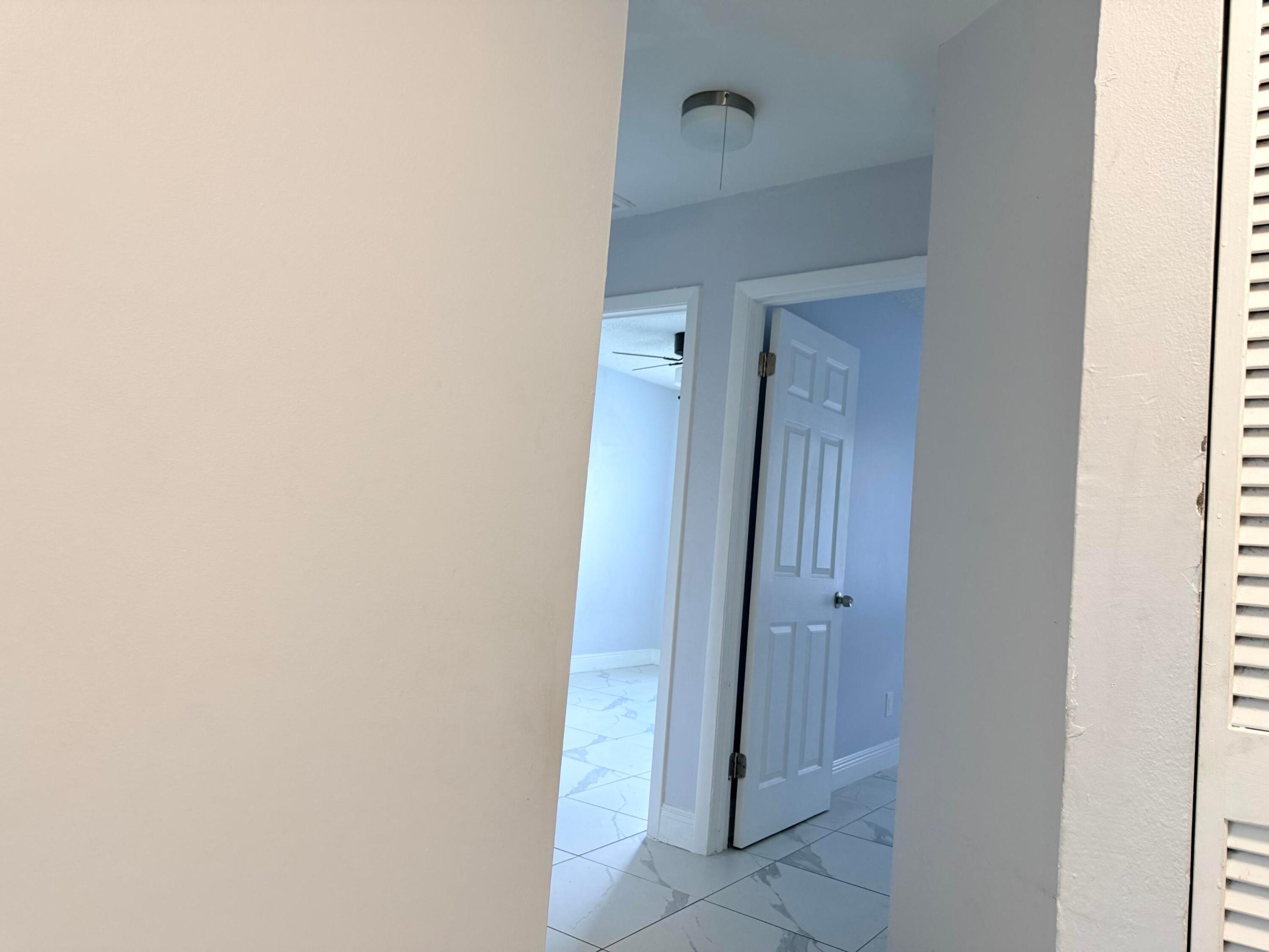 1104 Riverside Drive Property Photo 22