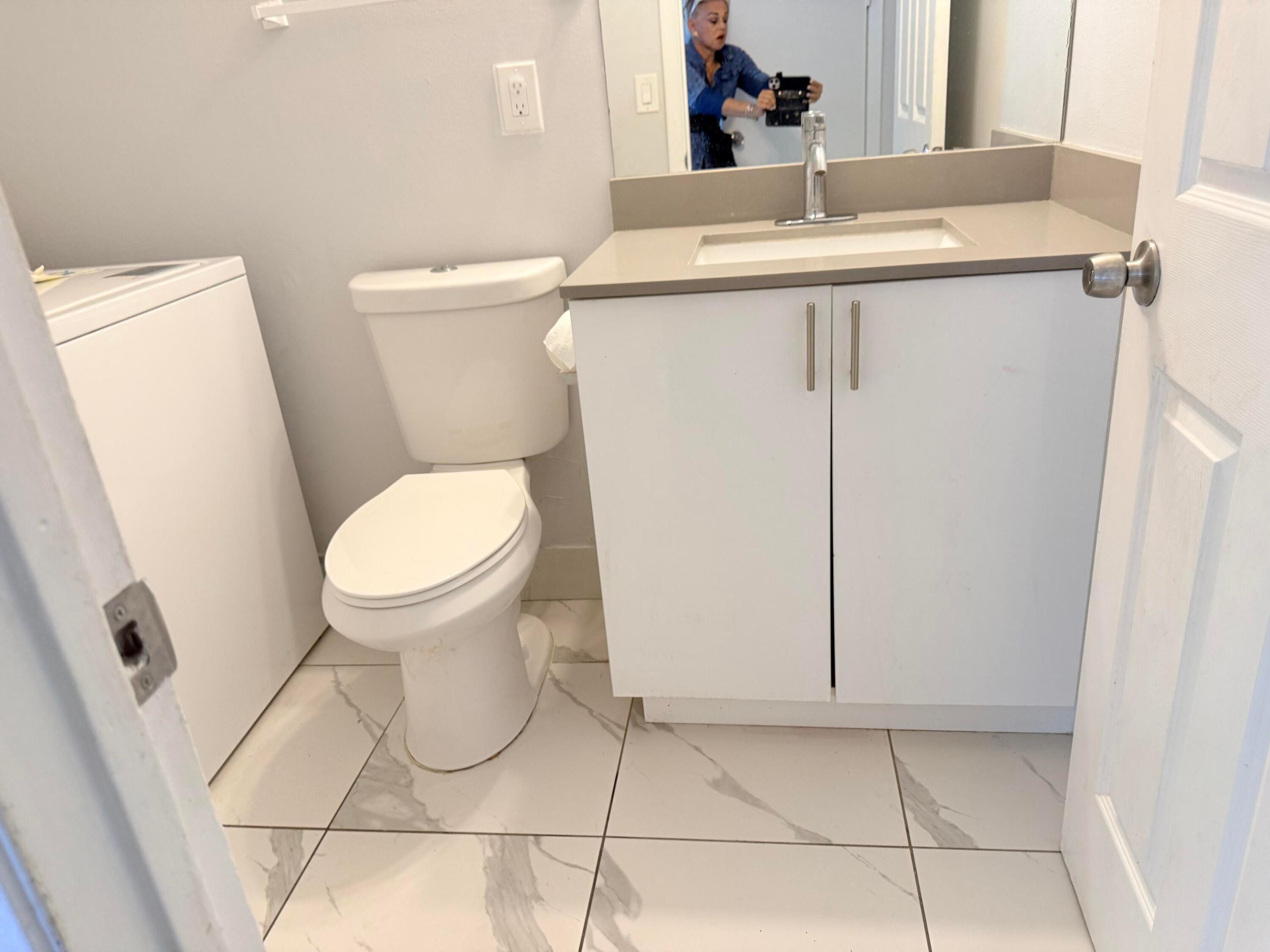1104 Riverside Drive Property Photo 46