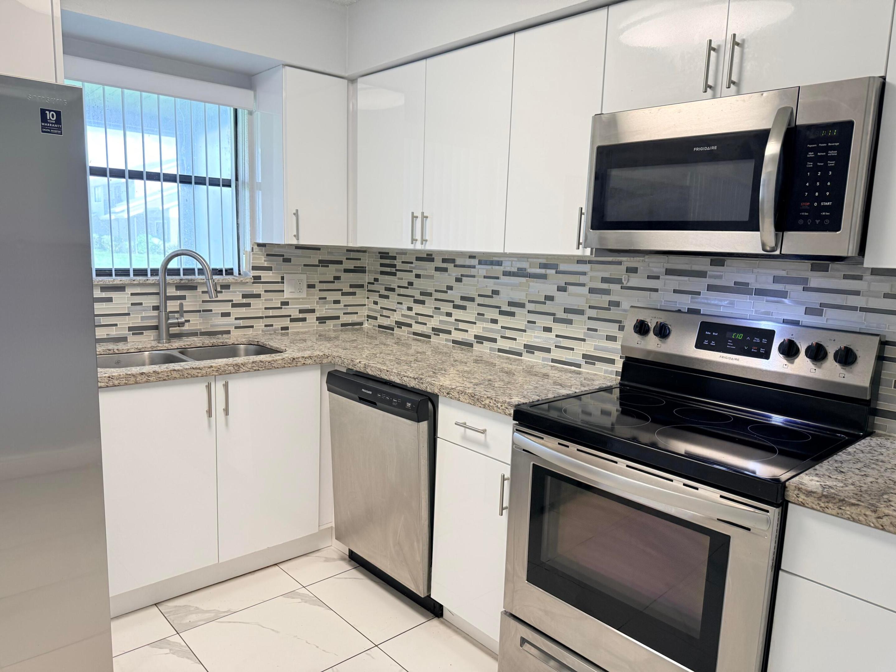 1104 Riverside Drive Property Photo 53