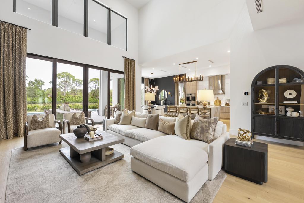 18401 Symphony Court Property Photo 16